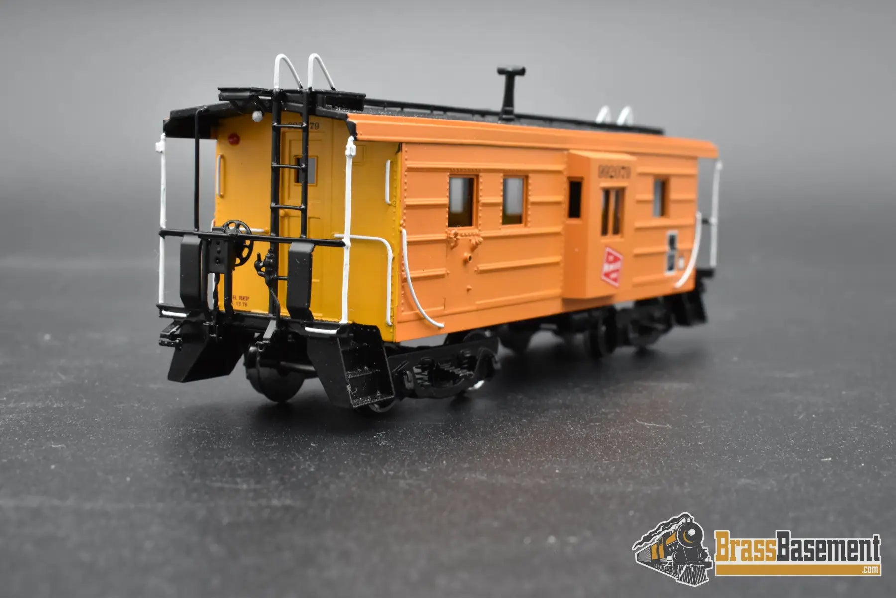 HO Brass – OMI 3990.1 MILW Milwaukee Road Rib‑Side Caboose – #992079 – F/P – Mint Caboose
