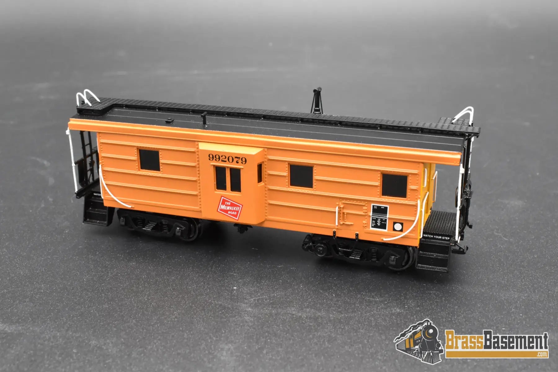 HO Brass – OMI 3990.1 MILW Milwaukee Road Rib‑Side Caboose – #992079 – F/P – Mint Caboose