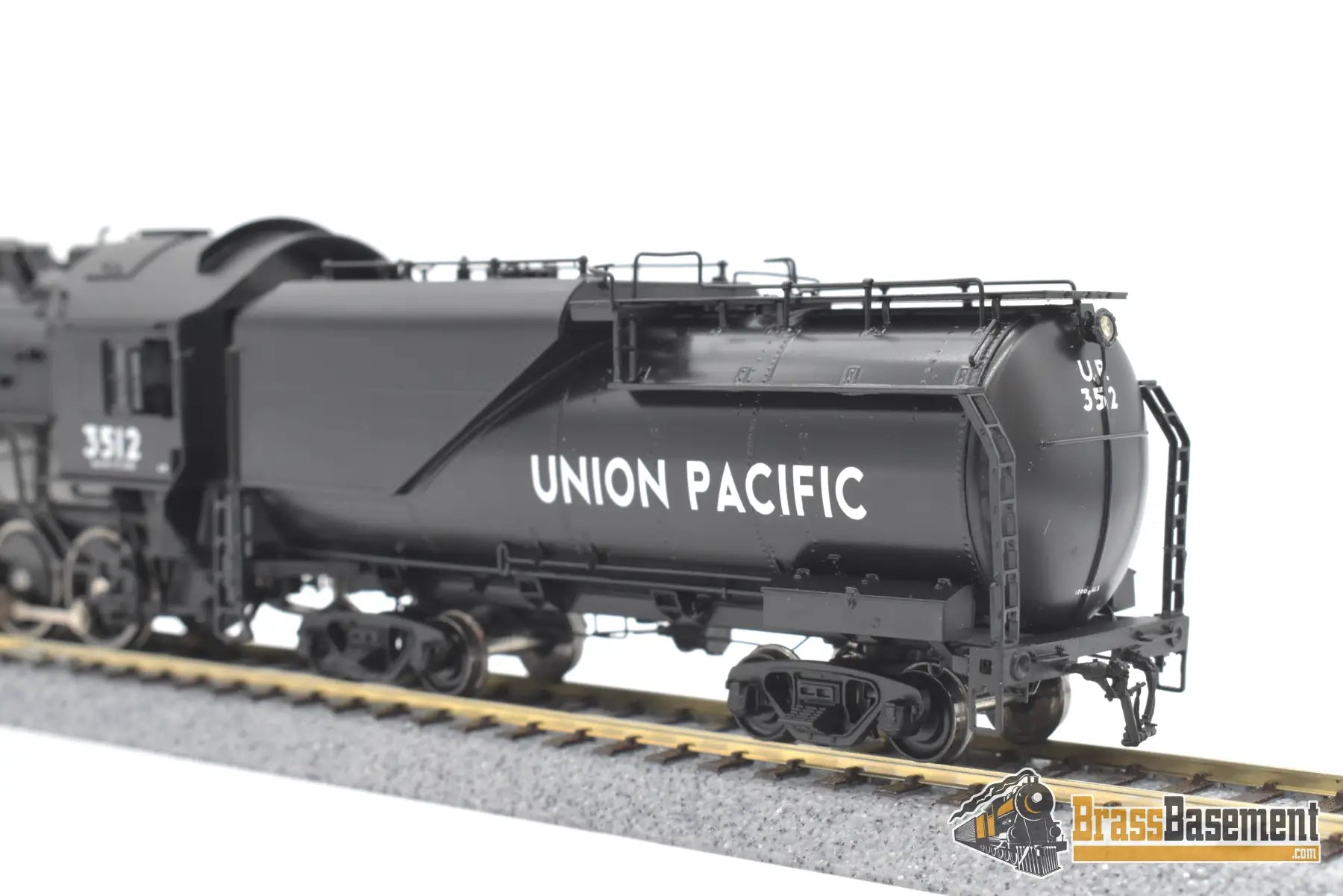 Ho Brass - Omi 4540.1 Union Pacific 2 - 8 - 8 - 0 #3512 ‘Bull Moose’ Mint Steam