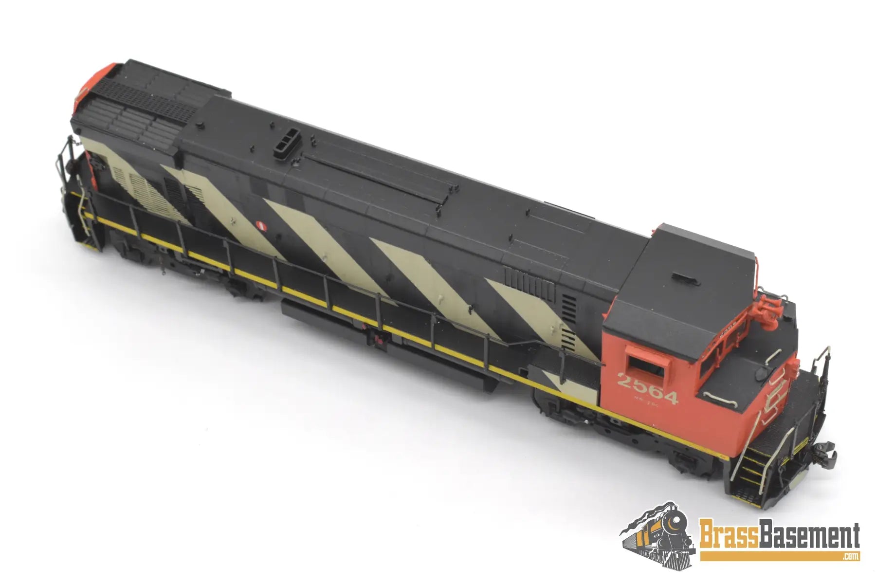 Ho Brass - Omi 5278 Cnr Canadian National M420W #2564 Custom Painted Chevron’s Diesel
