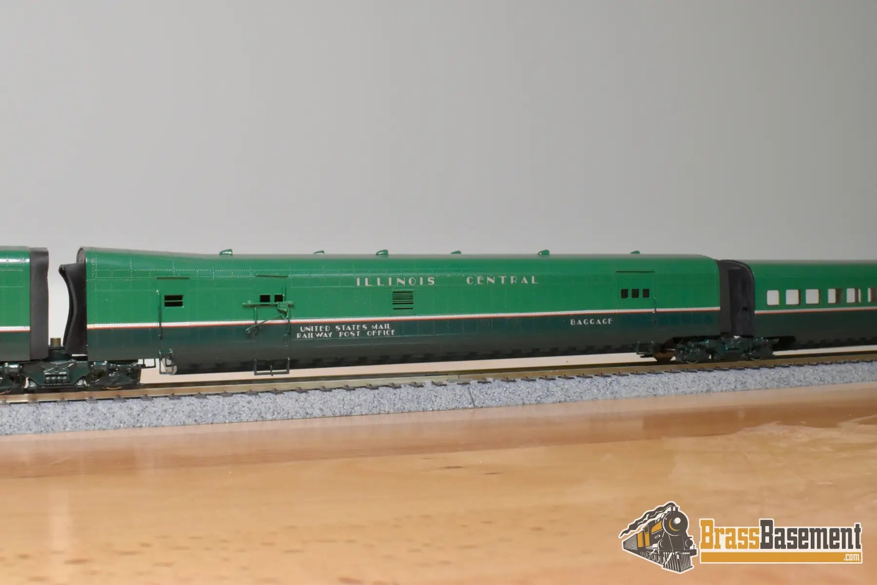 HO Brass - OMI 5445.1 Illinois Central IC ’Green Diamond’ Passenger Set - C/POMI - Ajin Passenger