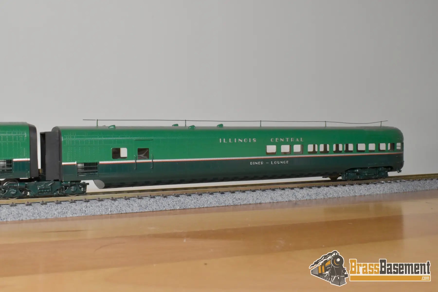 HO Brass - OMI 5445.1 Illinois Central IC ’Green Diamond’ Passenger Set - C/POMI - Ajin Passenger