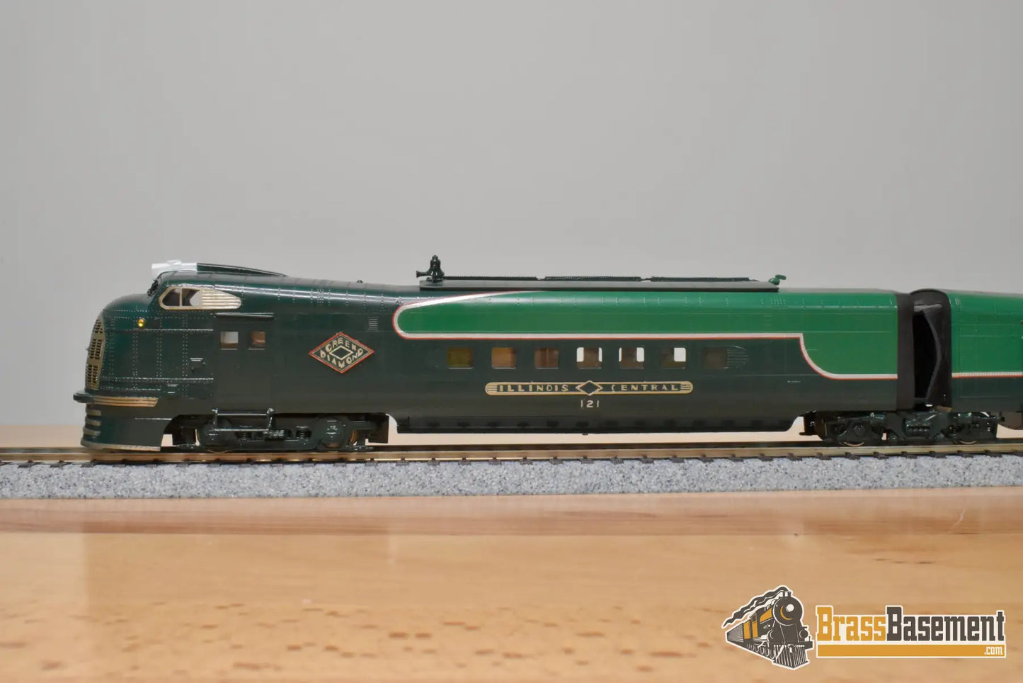 HO Brass - OMI 5445.1 Illinois Central IC ’Green Diamond’ Passenger Set - C/POMI - Ajin Passenger