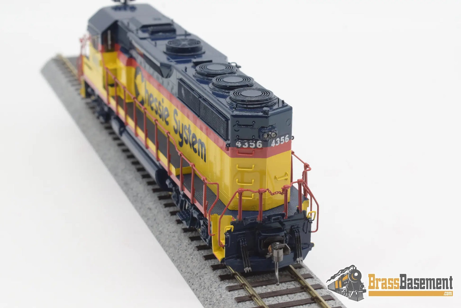 Ho Brass - Omi 5584.1 Chessie Wm Gp40 - 2 F/P Partial? Diesel