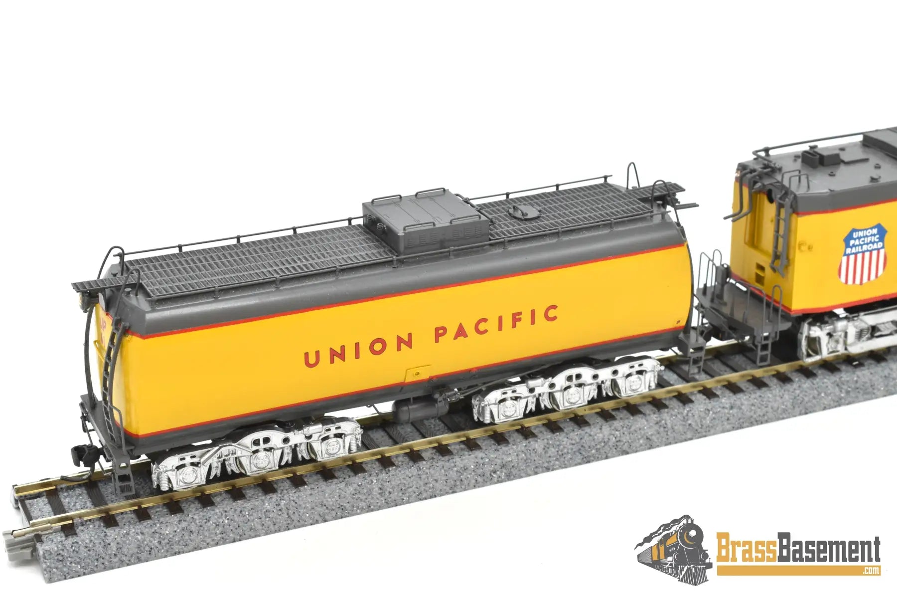 Ho Brass - Omi 5856.1 Union Pacific #61 Veranda Turbine W/ Special Aux. Tender Omicp