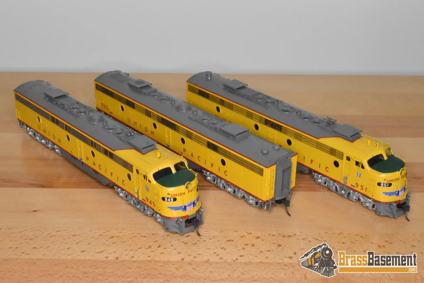 HO Brass – OMI 6225.1 UP Union Pacific E9 A-B-A Executive Unit Set – #949A #963B #951A – F/P - Diesel