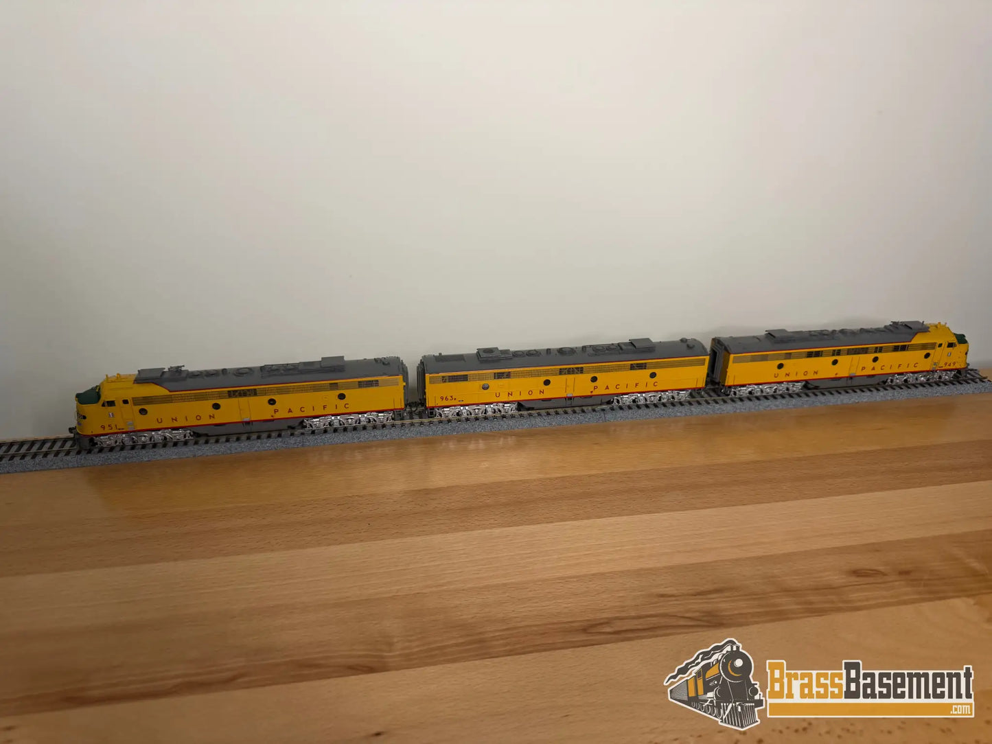 HO Brass – OMI 6225.1 UP Union Pacific E9 A-B-A Executive Unit Set – #949A #963B #951A – F/P - Diesel