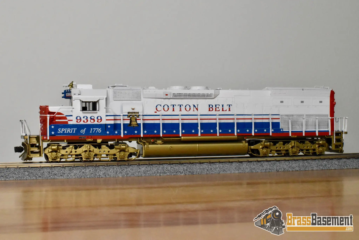 HO Brass - OMI 6381.1 SSW Cotton Belt SD45T-2 Bicentennial #9389 - F/P Mint - Diesel