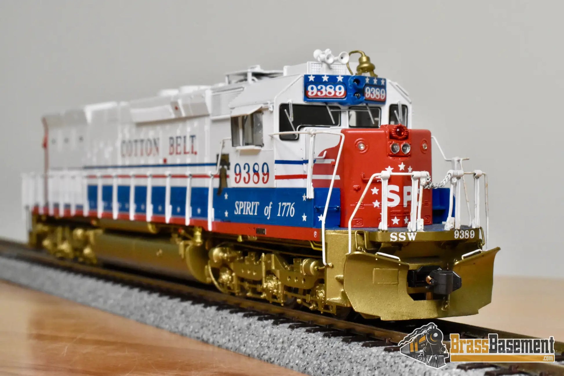 HO Brass - OMI 6381.1 SSW Cotton Belt SD45T-2 Bicentennial #9389 - F/P Mint - Diesel