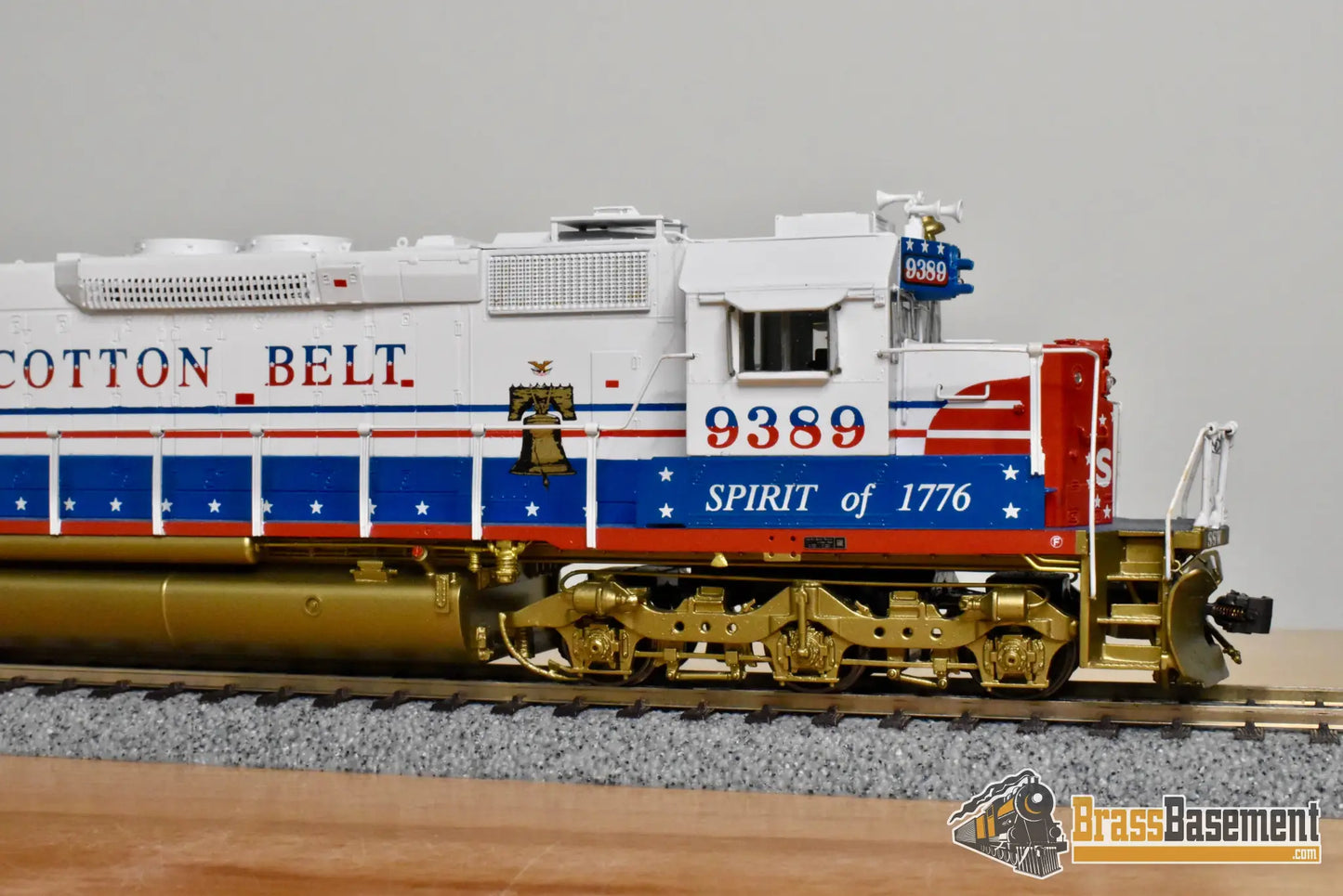 HO Brass - OMI 6381.1 SSW Cotton Belt SD45T-2 Bicentennial #9389 - F/P Mint - Diesel