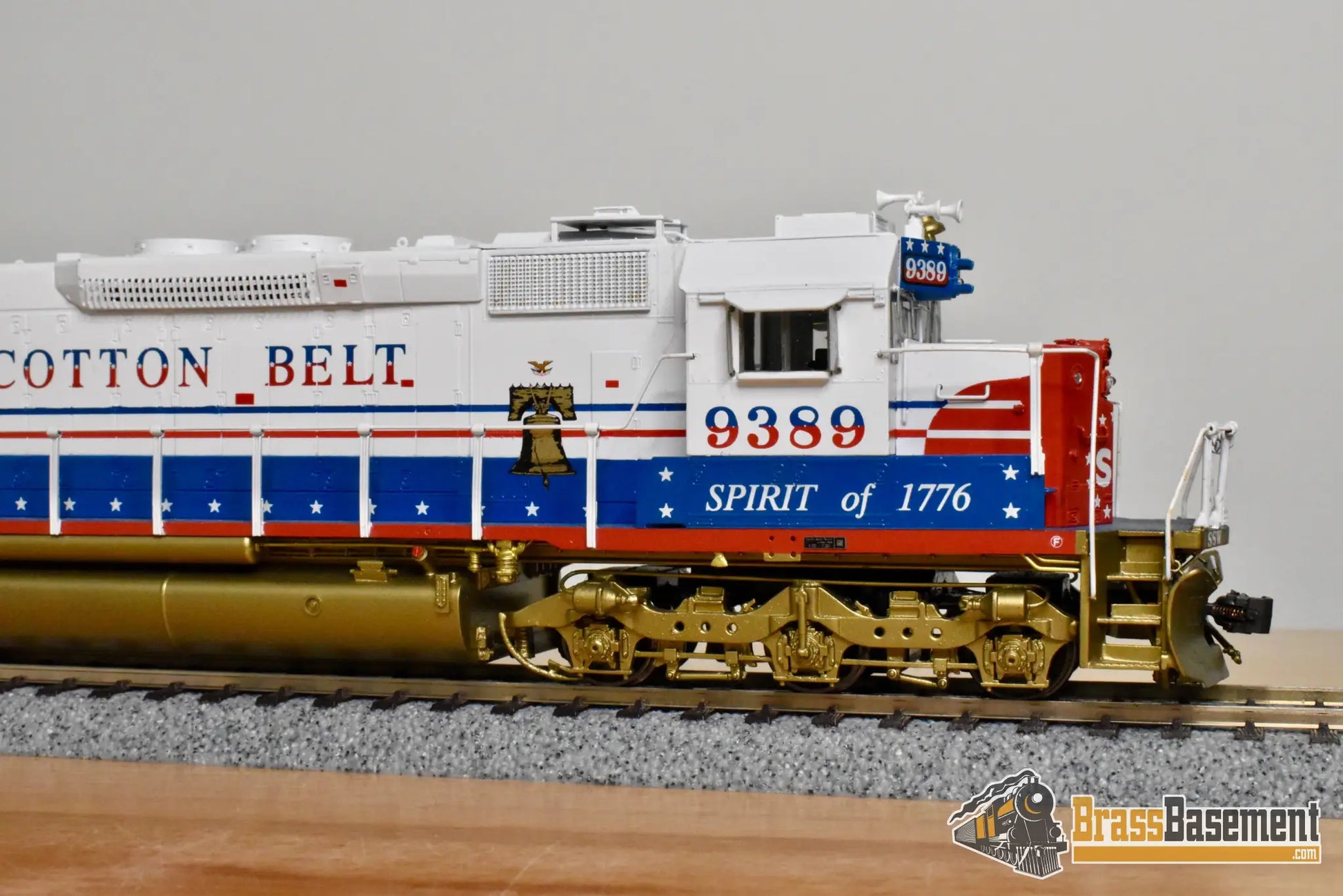 HO Brass - OMI 6381.1 SSW Cotton Belt SD45T-2 Bicentennial #9389 - F/P Mint - Diesel