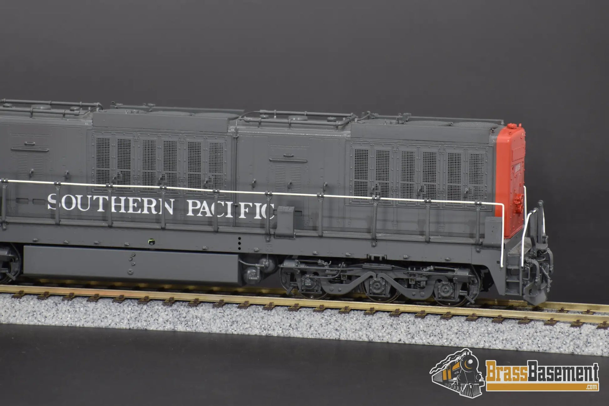 Ho Brass - Omi 6463.1 Southern Pacific Sp Krauss - Maffei #9009 Diesel