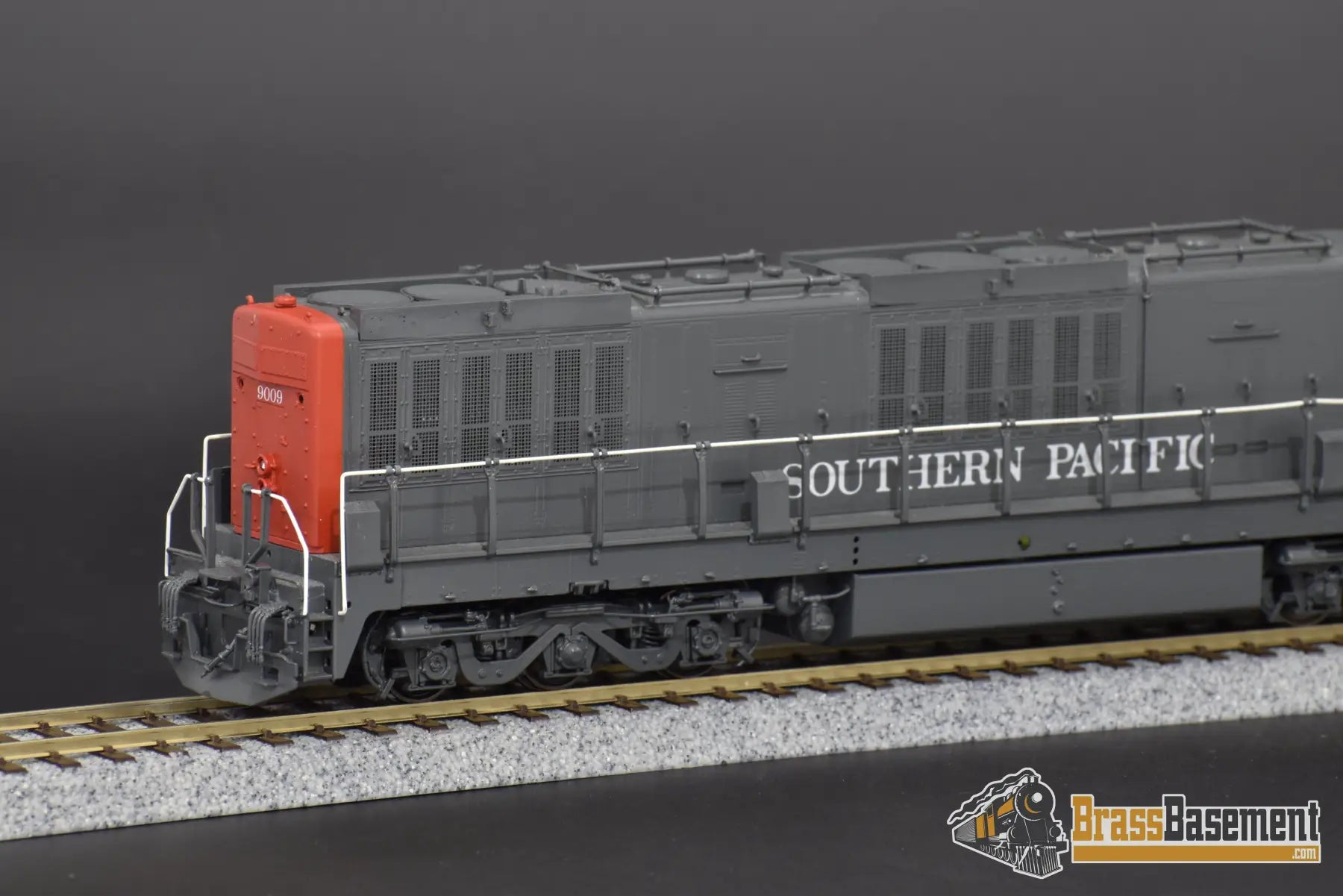 Ho Brass - Omi 6463.1 Southern Pacific Sp Krauss - Maffei #9009 Diesel