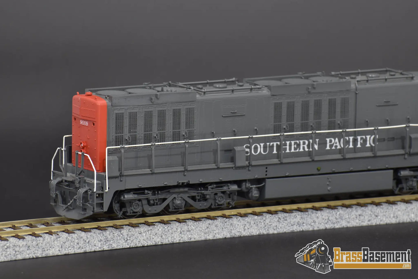 Ho Brass - Omi 6463.1 Southern Pacific Sp Krauss - Maffei #9009 Diesel