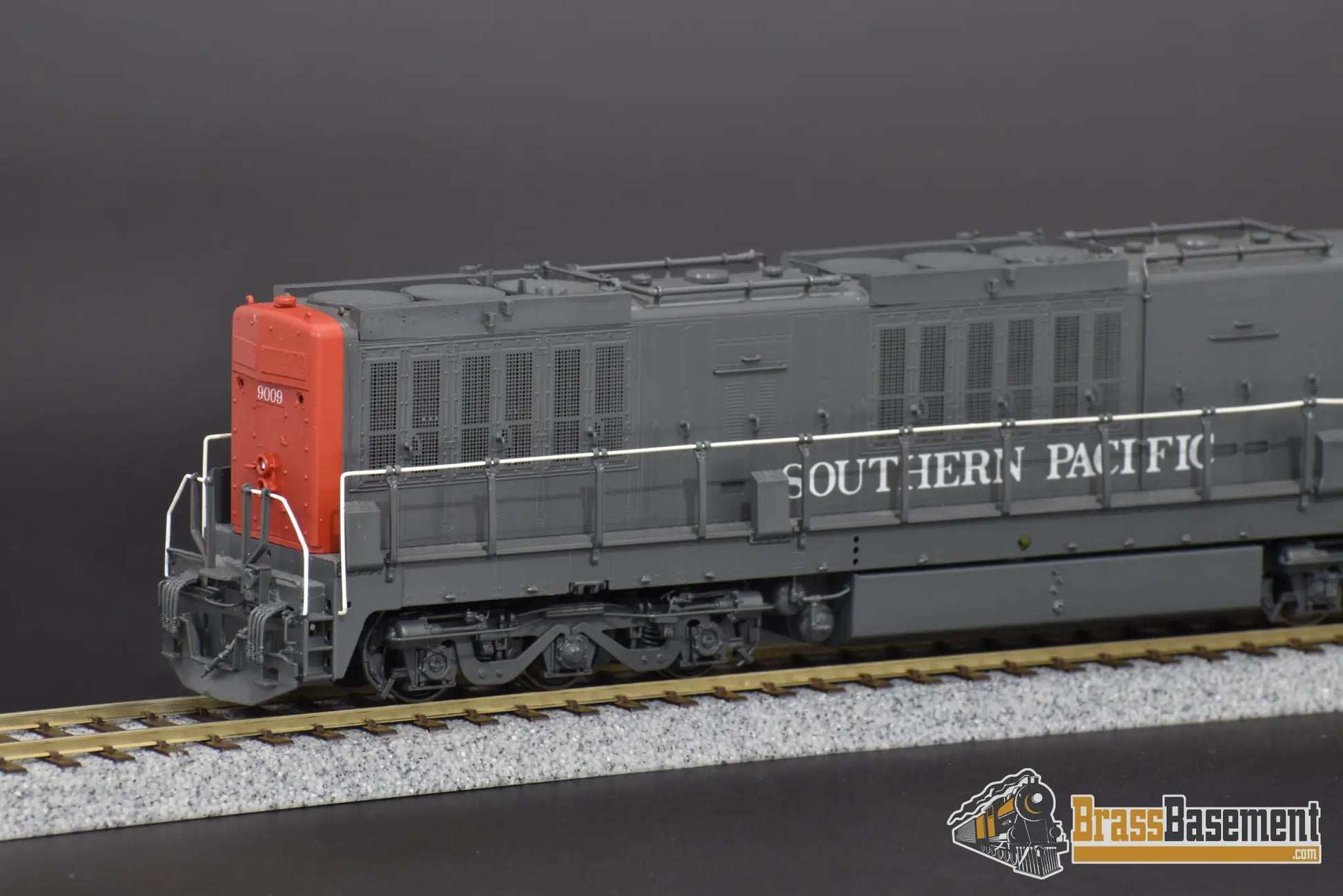 Ho Brass - Omi 6463.1 Southern Pacific Sp Krauss - Maffei #9009 Diesel