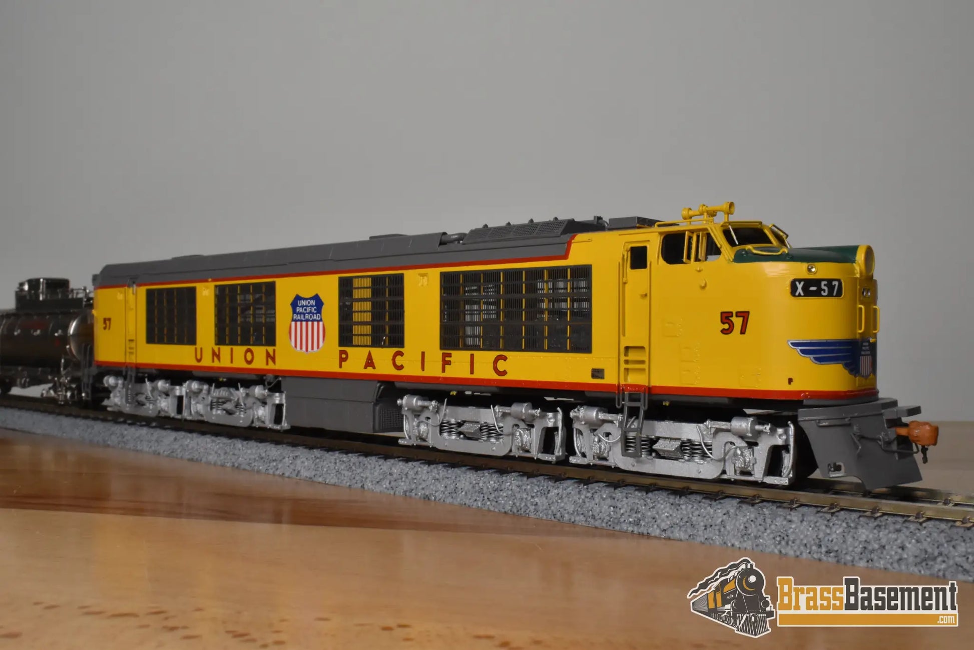 HO Brass - OMI 6710.1 Union Pacific #57 Standard Turbine w/ Propane Tender - F/P 1997 Ajin Turbine