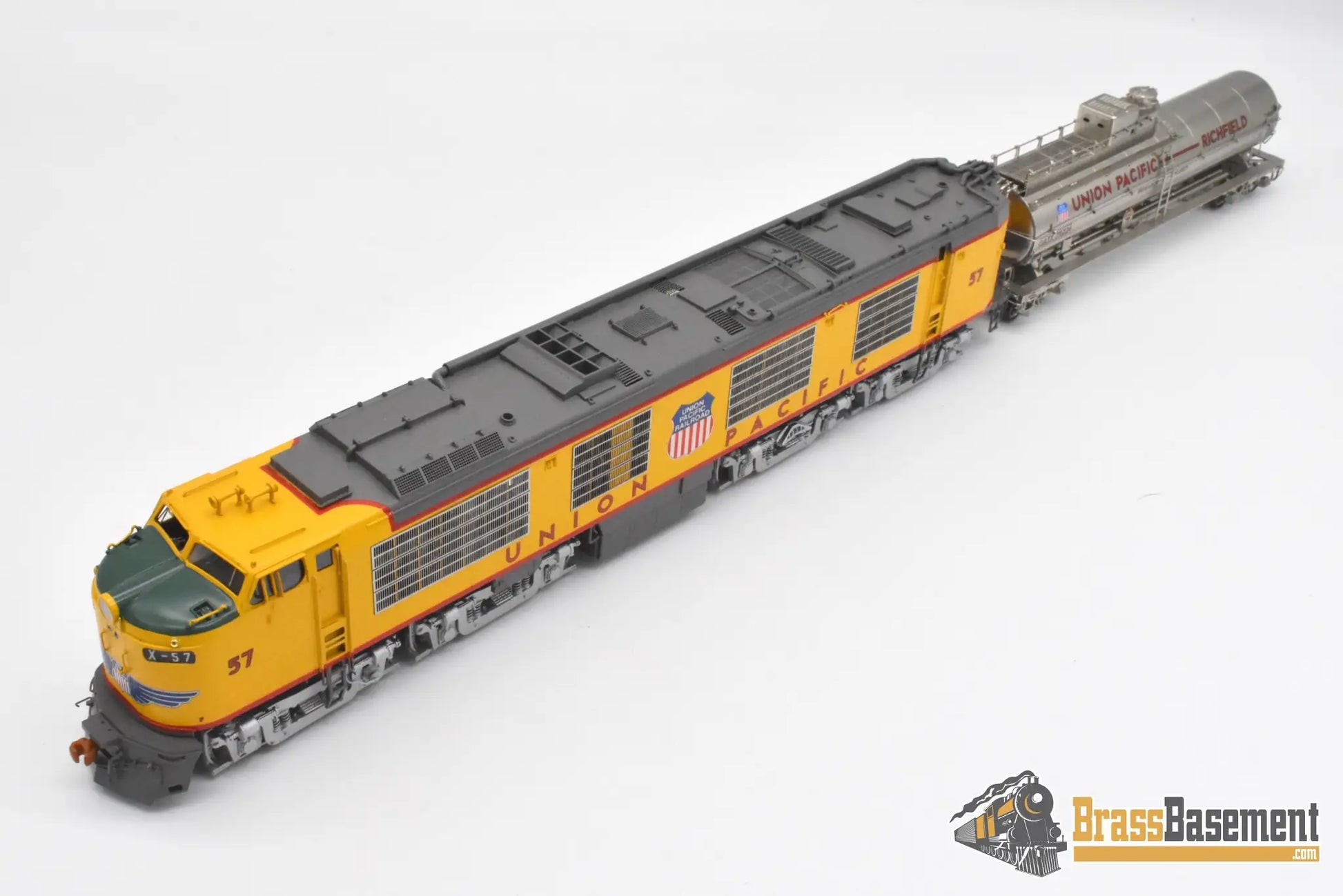 HO Brass - OMI 6710.1 Union Pacific #57 Standard Turbine w/ Propane Tender - F/P 1997 Ajin Turbine