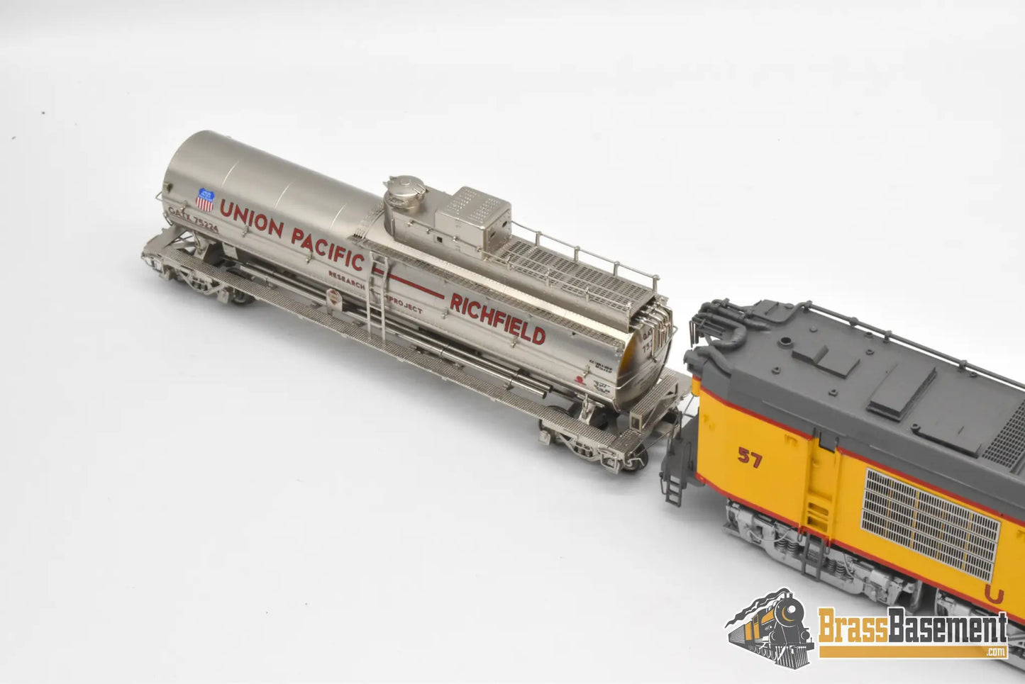 HO Brass - OMI 6710.1 Union Pacific #57 Standard Turbine w/ Propane Tender - F/P 1997 Ajin Turbine