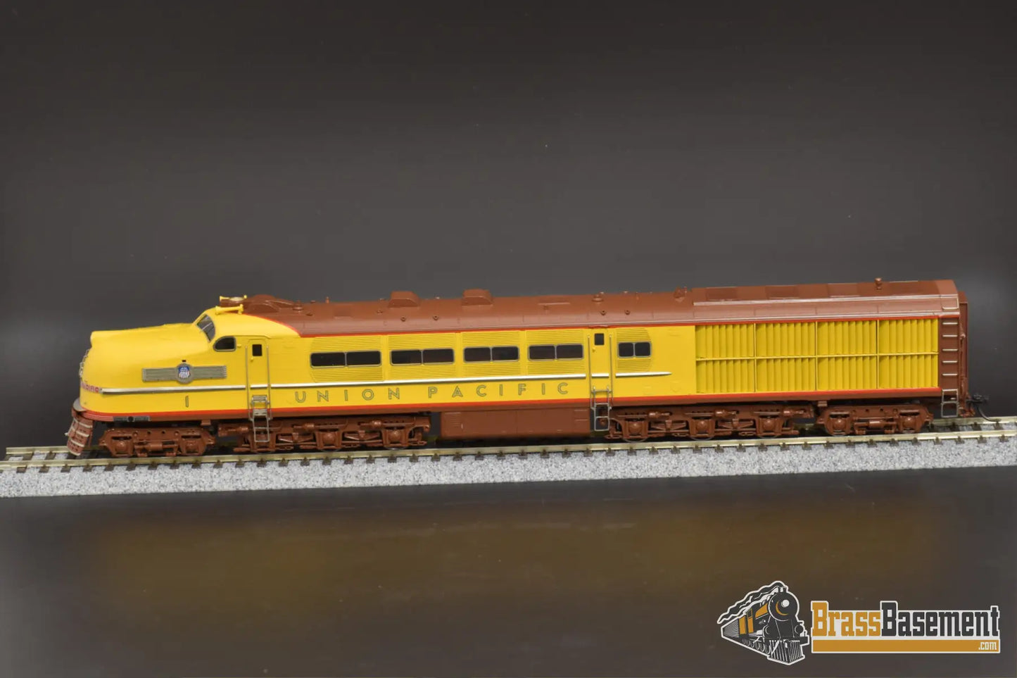 Ho Brass - Omi 6729.1 Union Pacific Steam Turbine #1 2003 Run