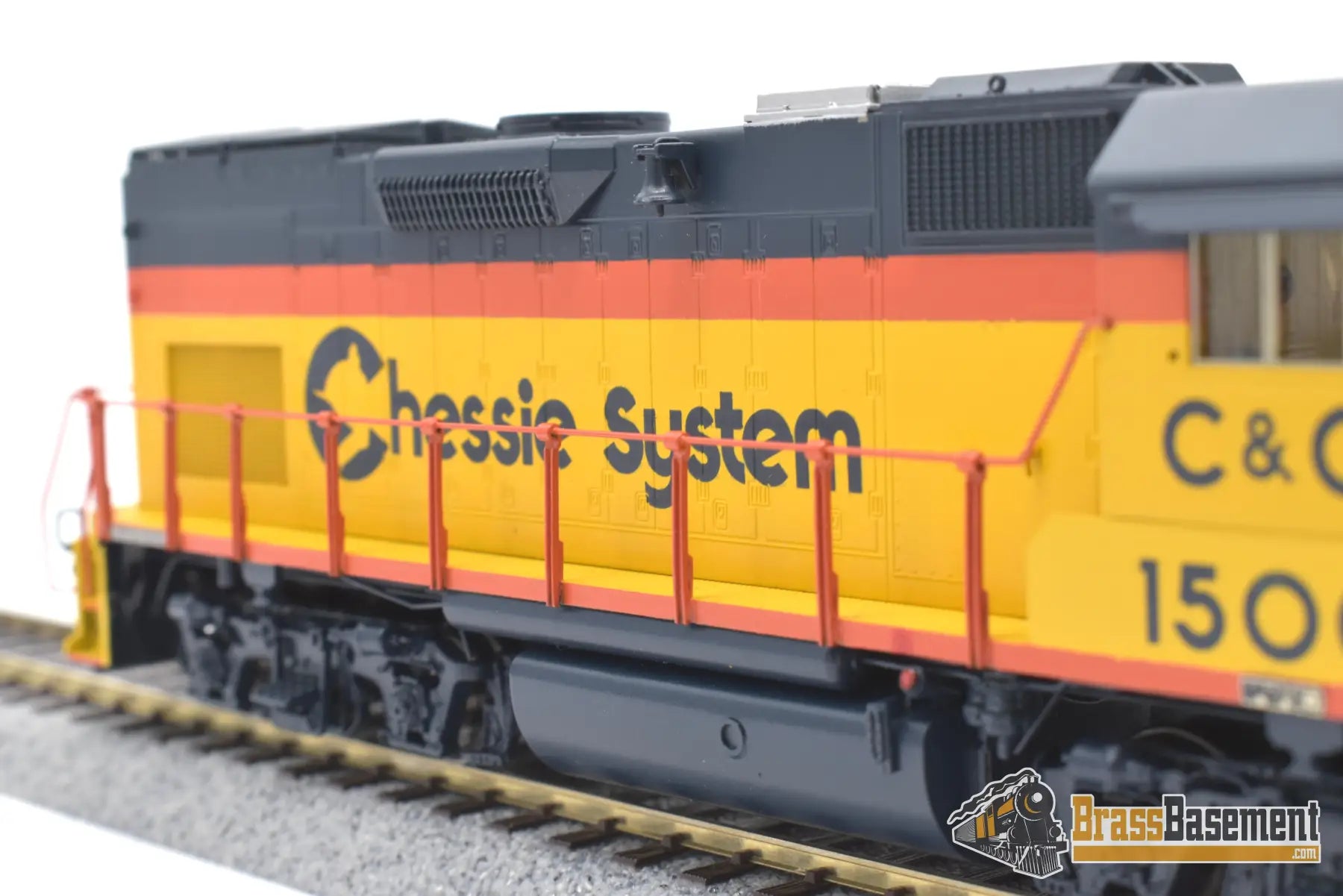 Ho Brass - Omi 6754.1 Chessie C&O Gp15T #1500 Factory Paint 1999 Run Diesel