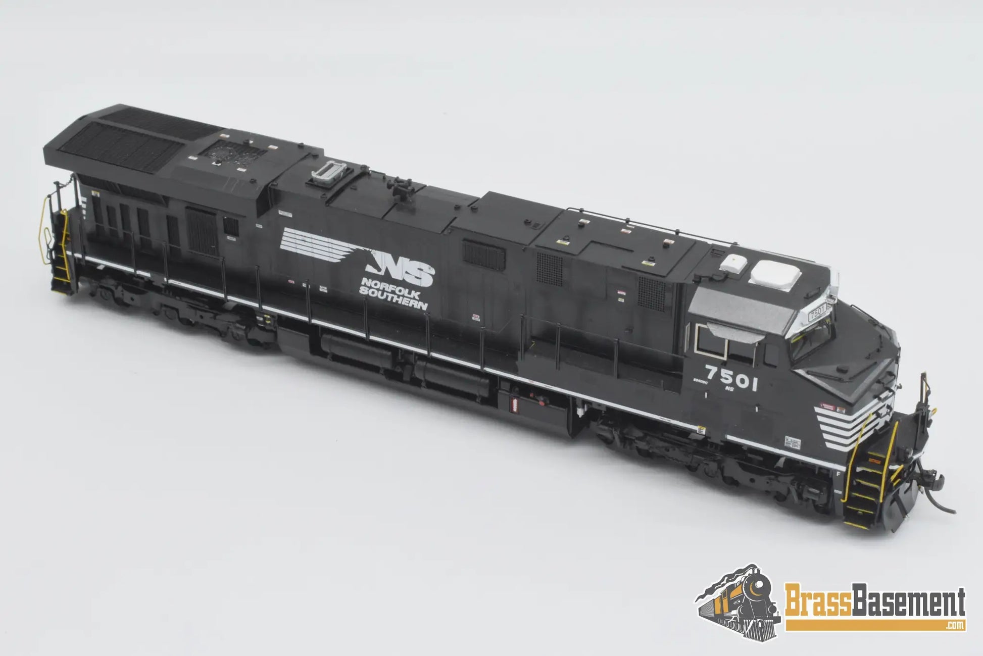 Ho Brass - Omi Aa-1077-2 Norfolk Southern Es40Dc #7501 Factory Painted Dcc Equipped Diesel