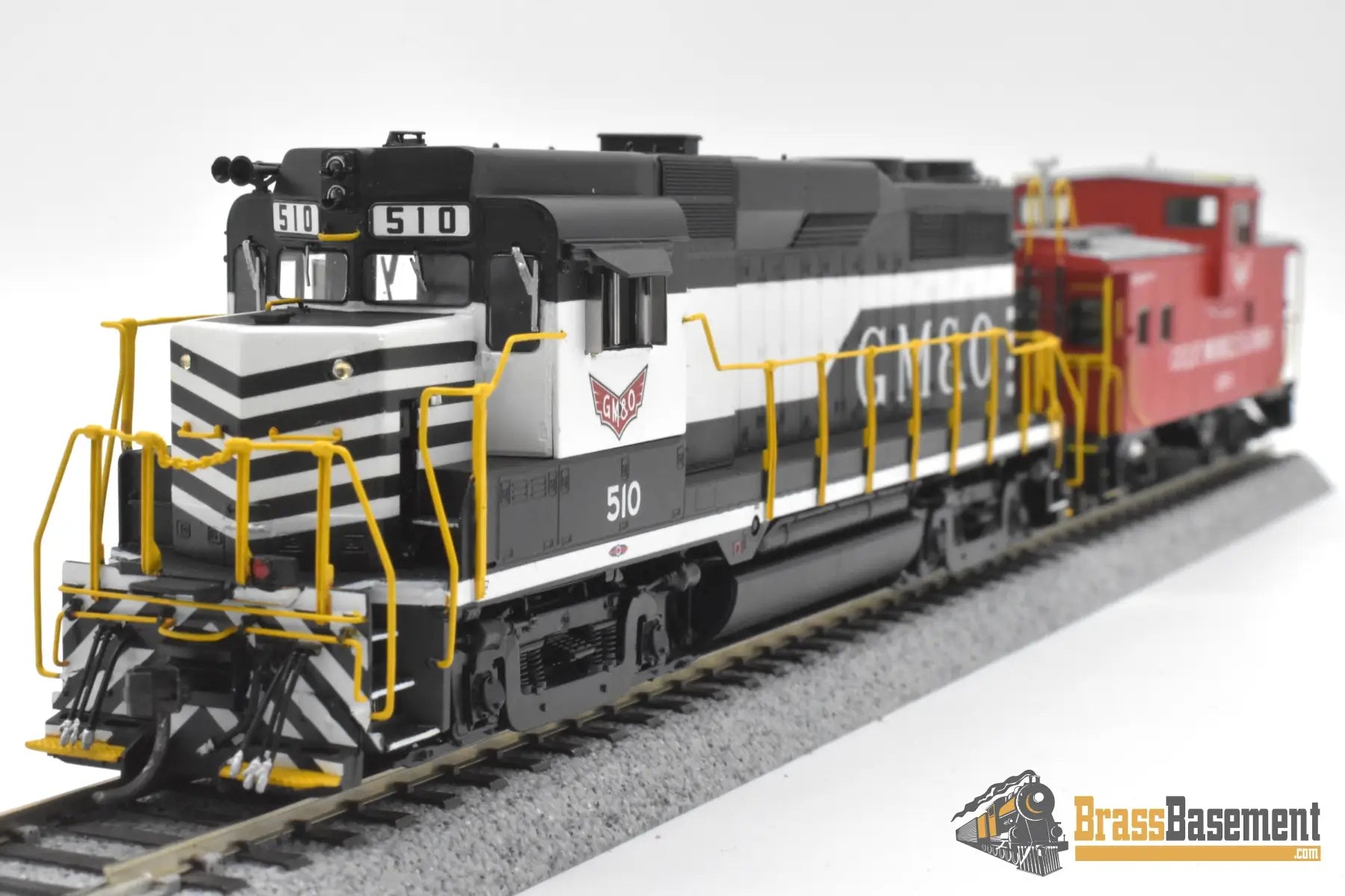 HO Brass - OMI AA-1090-1 & 4237.2 GM&O Gulf Mobile & Ohio GP30 and WV Caboose Set - MINT Diesel