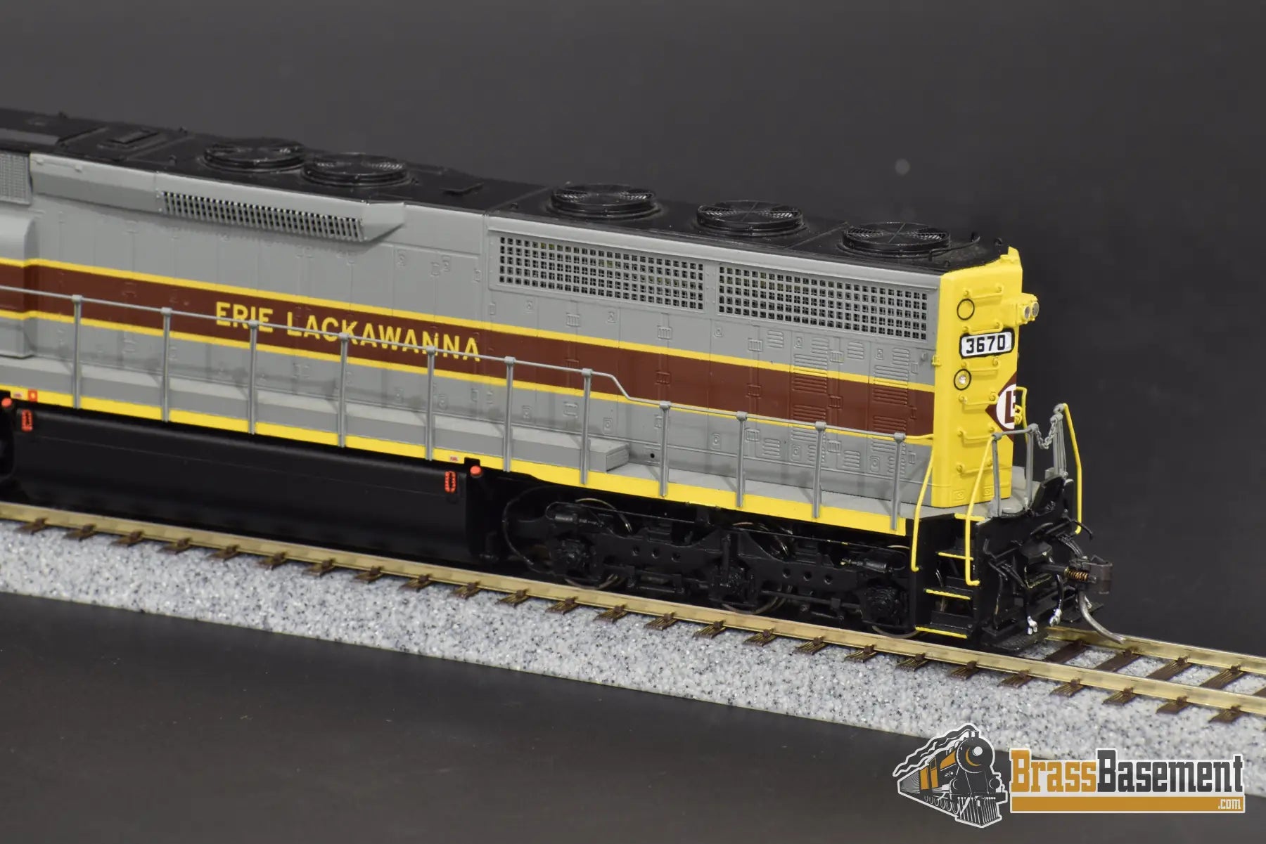 Ho Brass - Omi Aa - 1120 - 1 Erie Lackawanna El Sd45 - 2 #3670 W/ Esu 3.5 Dcc.sound Diesel