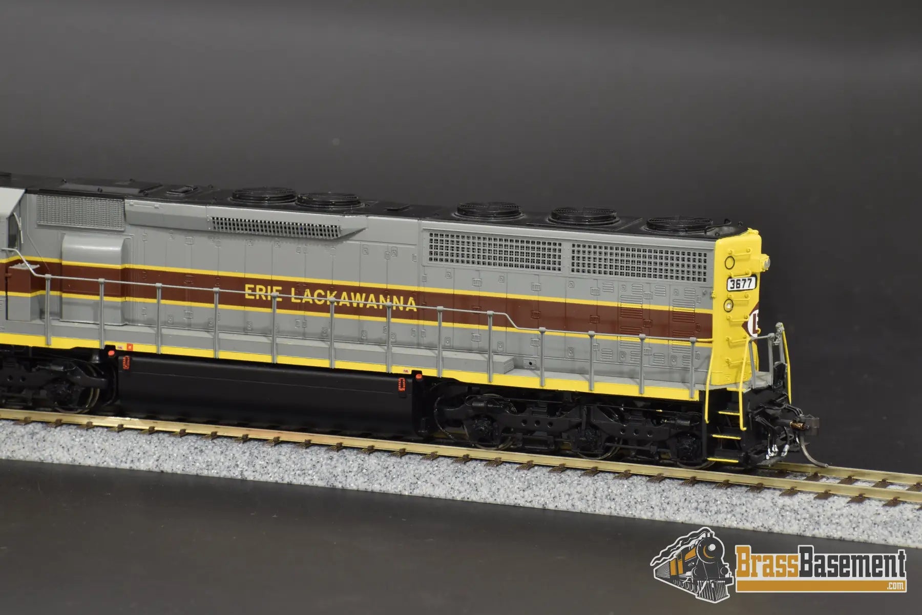 Ho Brass - Omi Aa - 1120 - 2 Erie Lackawanna El Sd45 - 2 #3677 W/ Esu 3.5 Dcc.sound Diesel