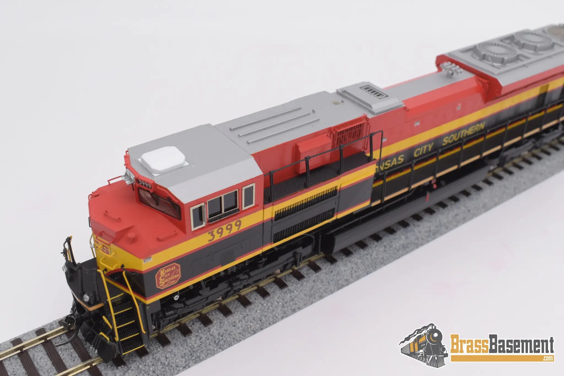 Ho Brass - Omi Aa - 1318 - 2 Kcs Kansas City Southern Sd70Ace Ex Demo Diesel