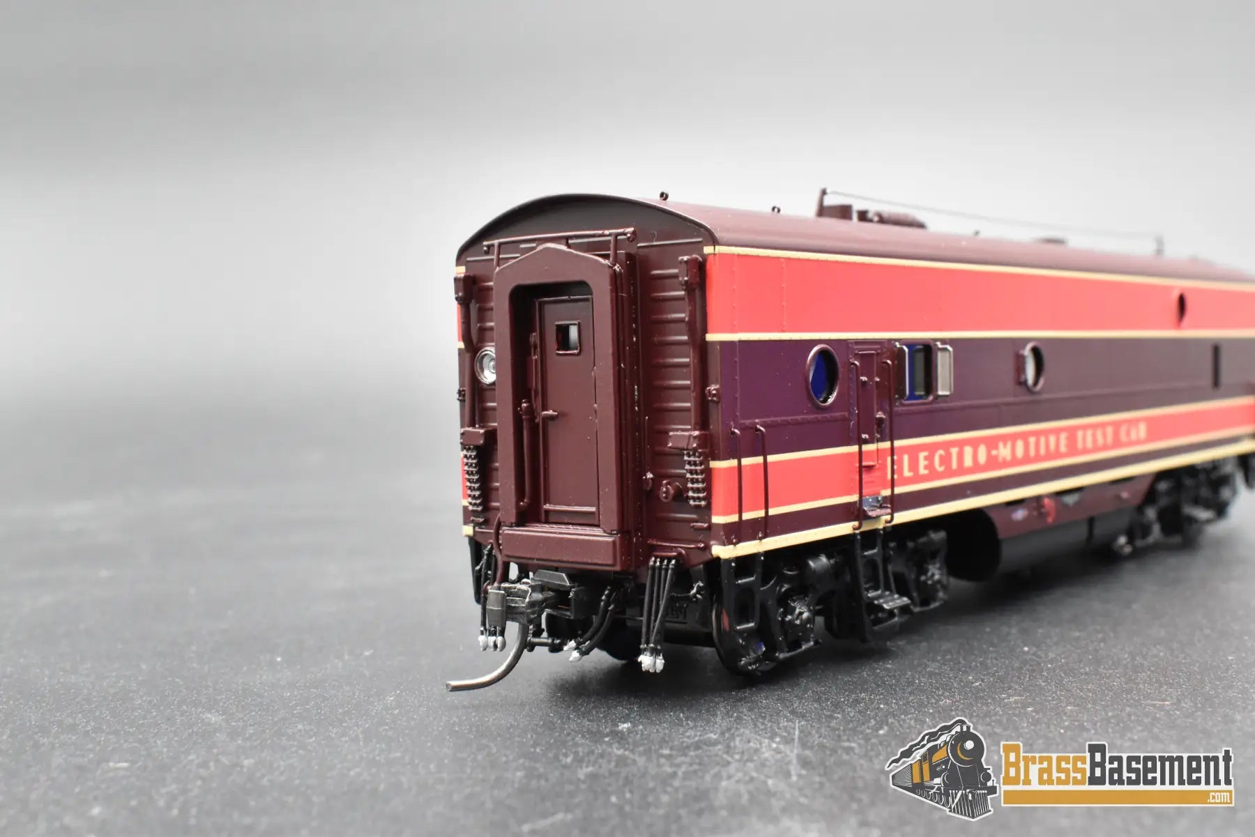 HO Brass - OMI #AA-9090-1 EMD Engineering Test Car Maroon w Lights Diesel
