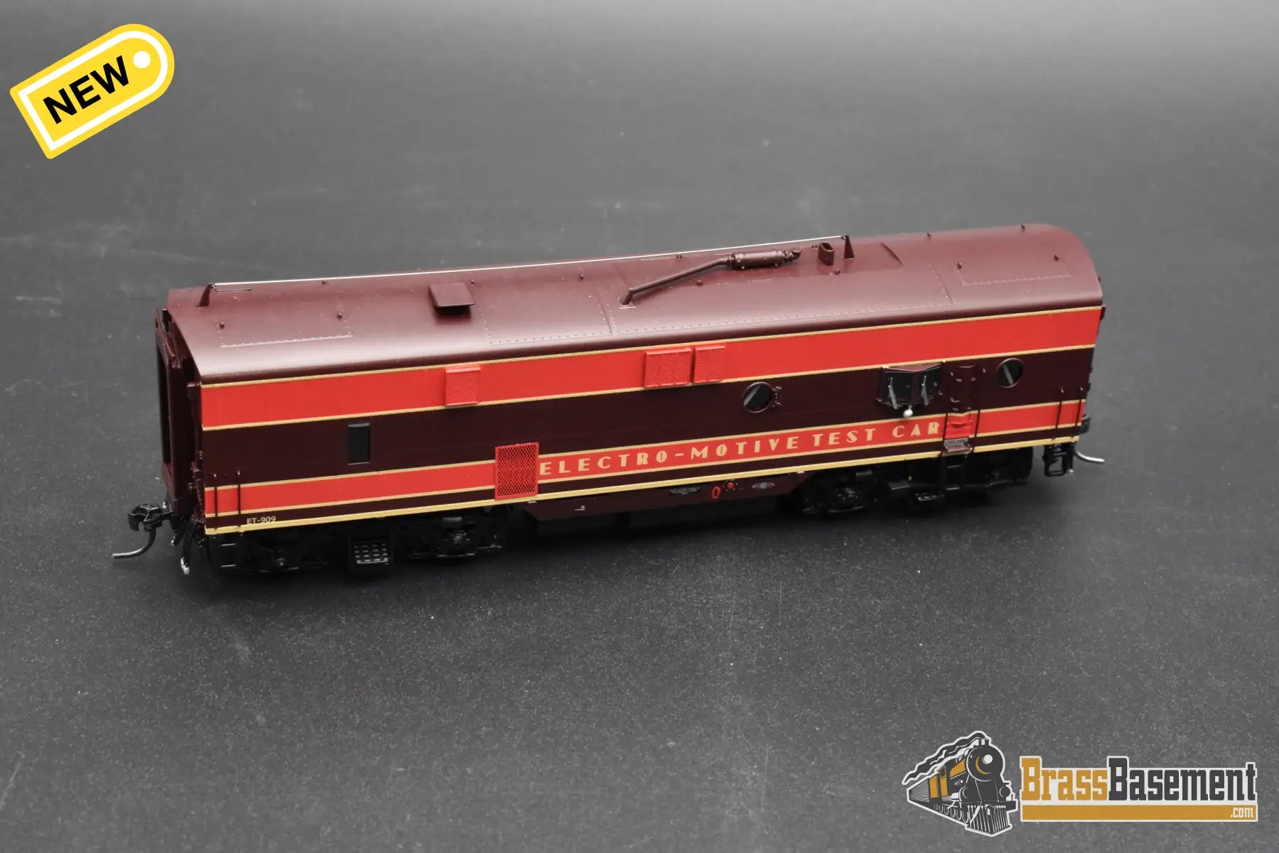 HO Brass - OMI #AA-9090-1 EMD Engineering Test Car Maroon w Lights Diesel