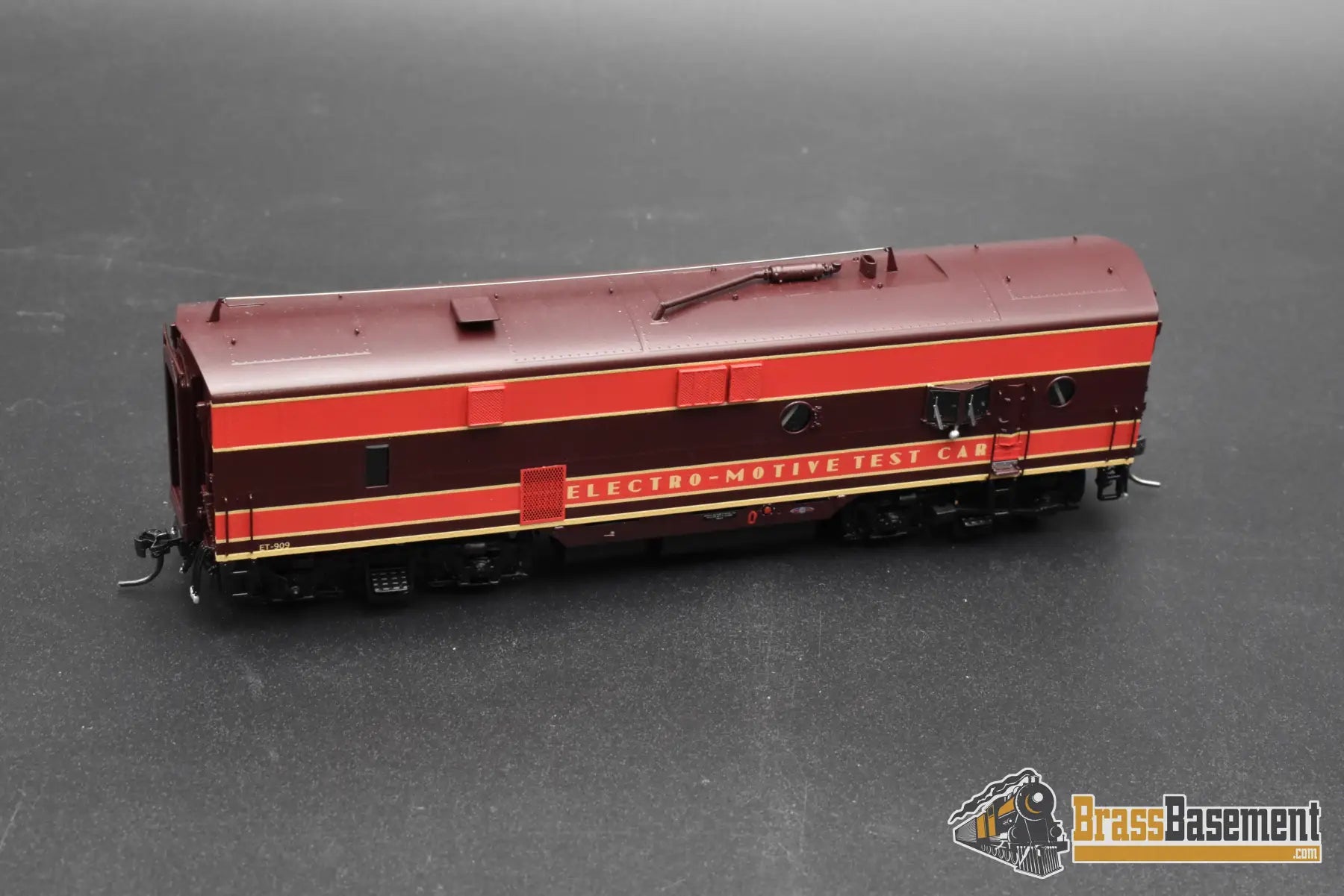 HO Brass - OMI #AA-9090-1 EMD Engineering Test Car Maroon w Lights Diesel