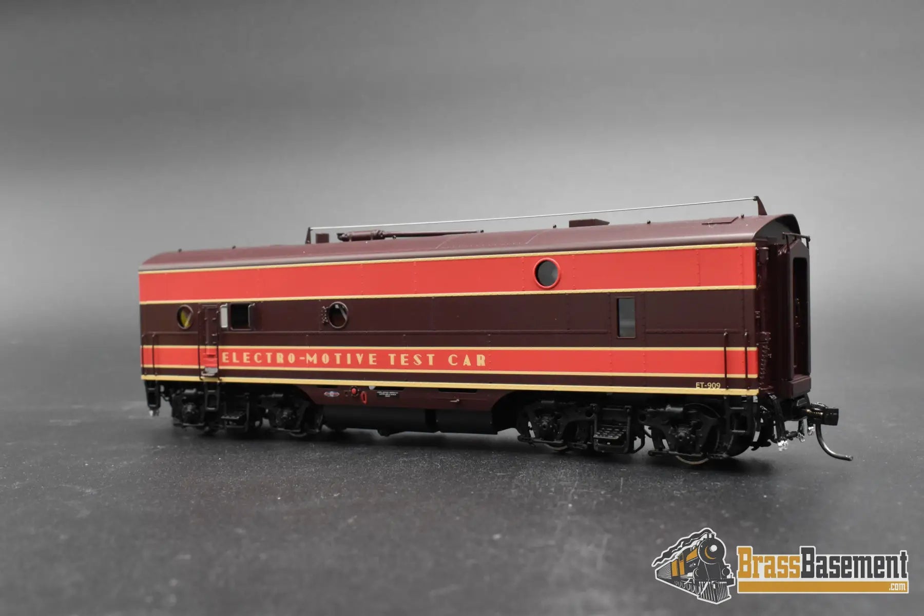 HO Brass - OMI #AA-9090-1 EMD Engineering Test Car Maroon w Lights Diesel