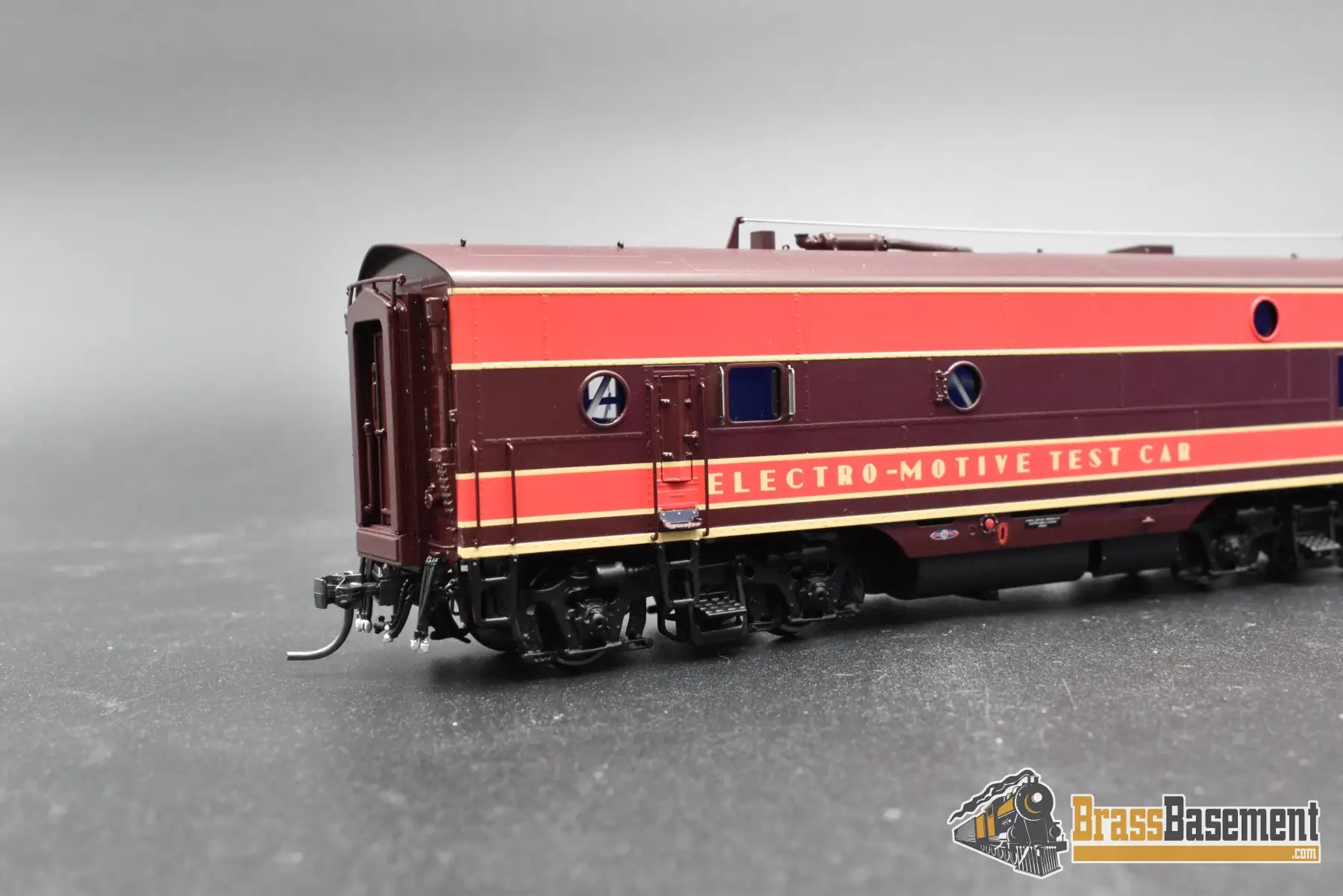HO Brass - OMI #AA-9090-1 EMD Engineering Test Car Maroon w Lights Diesel
