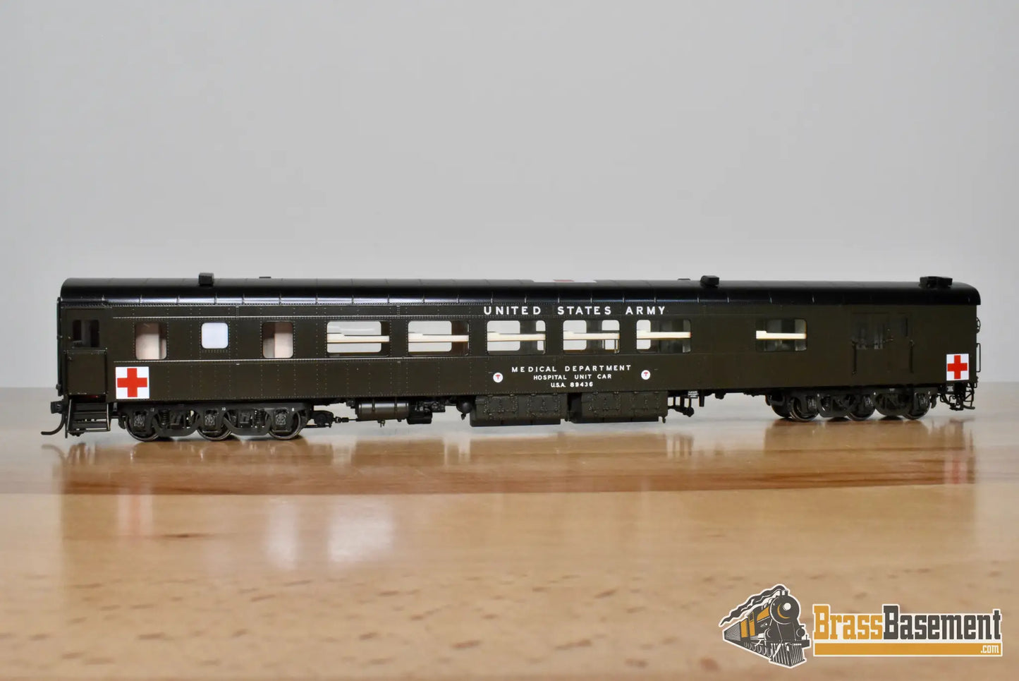 HO Brass - OMI Overland AF-1038-1 US Army Hospital Car #89436 - FP Mint - Passenger