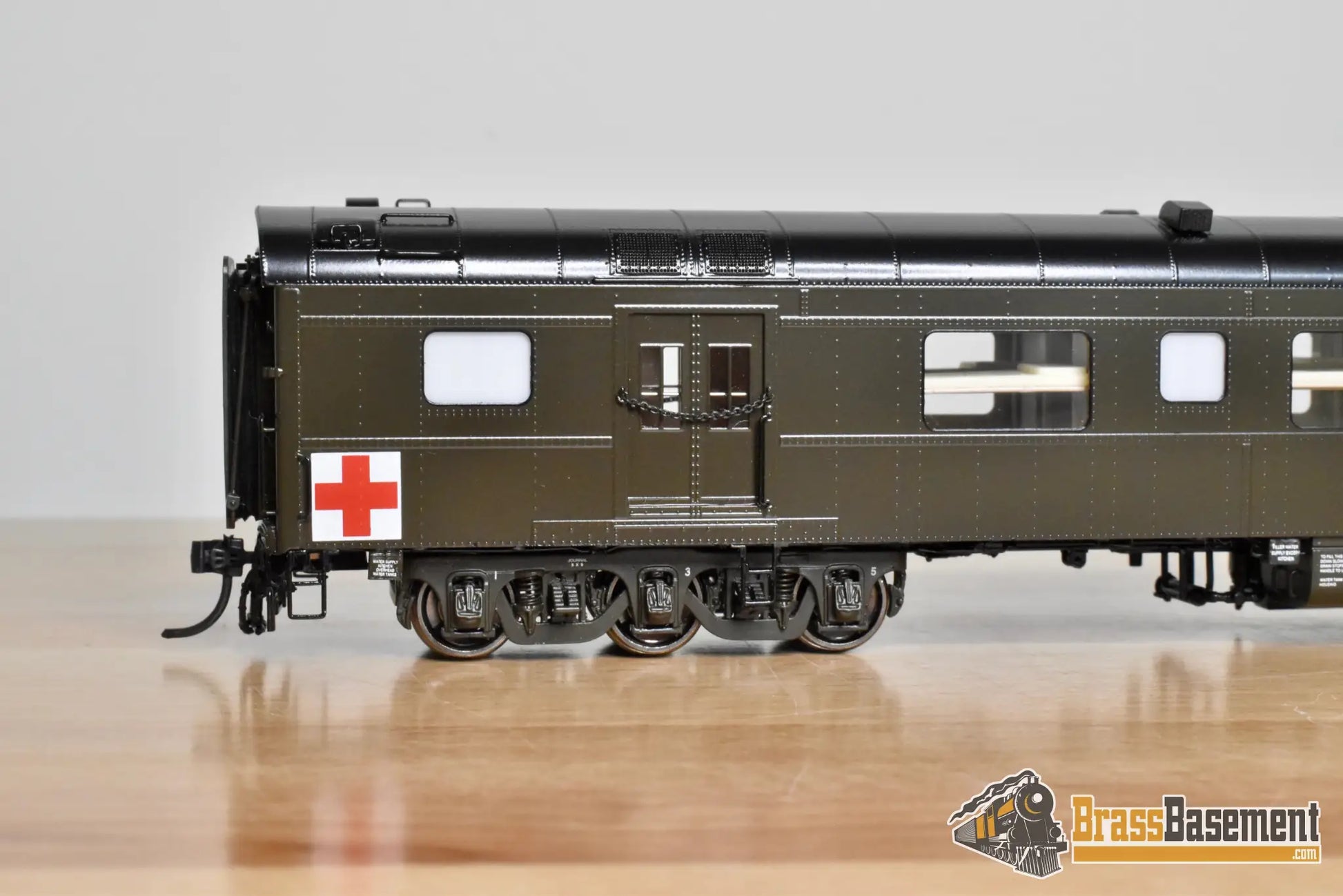 HO Brass - OMI Overland AF-1038-1 US Army Hospital Car #89436 - FP Mint - Passenger