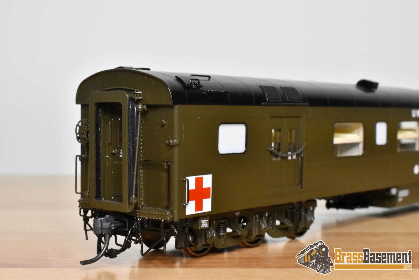 HO Brass - OMI Overland AF-1038-1 US Army Hospital Car #89436 - FP Mint - Passenger