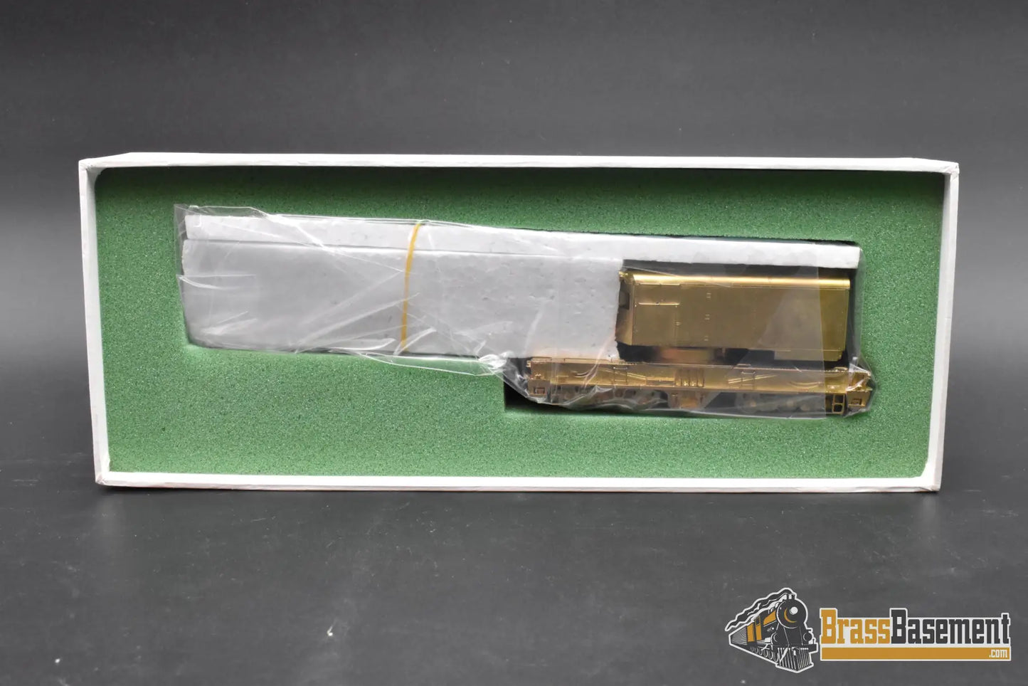 HO Brass - OMI Union Pacific UP Industrial Brownhoist - Boom Flat Car - Rail & Tie Flat - Unpainted Freight