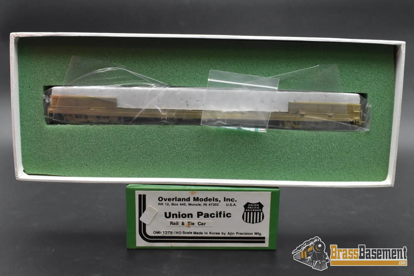 HO Brass - OMI Union Pacific UP Industrial Brownhoist - Boom Flat Car - Rail & Tie Flat - Unpainted Freight