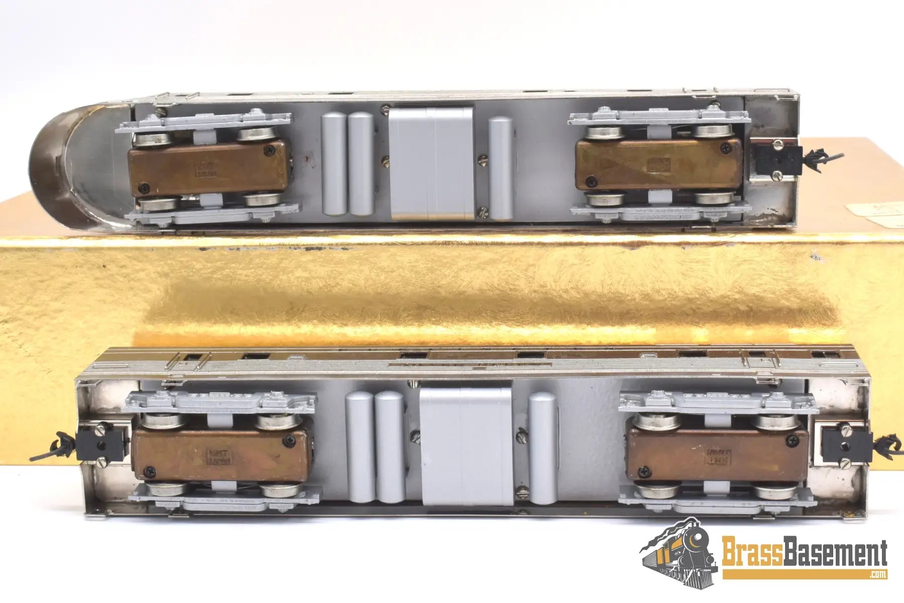 Ho Brass - Oriental Cb&Q Burlington ’Silver King’ & Queen’ A - B Set Plated Diesel