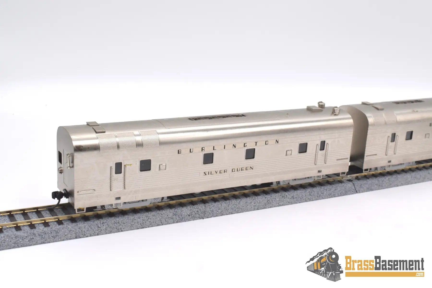 Ho Brass - Oriental Cb&Q Burlington ’Silver King’ & Queen’ A - B Set Plated Diesel