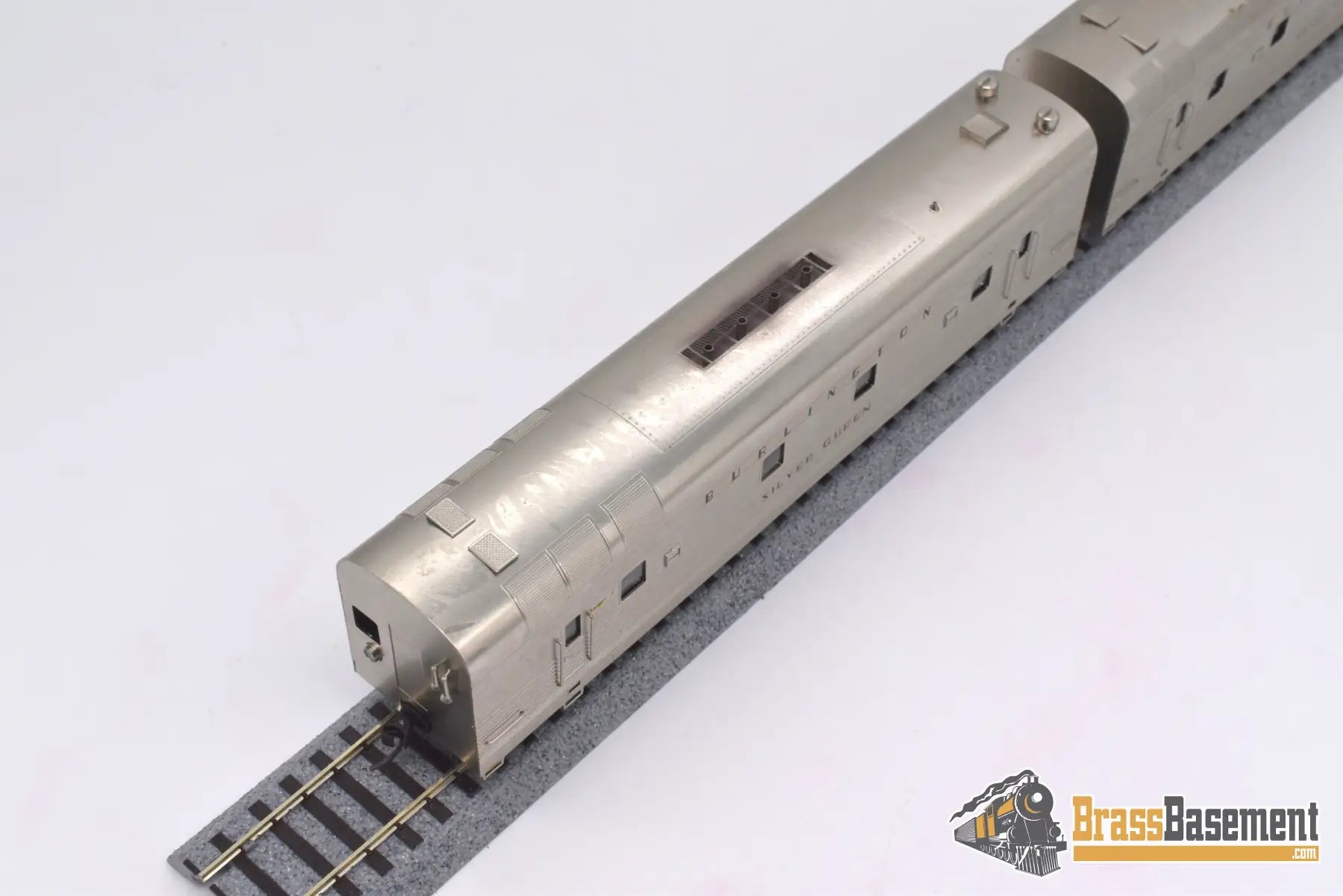 Ho Brass - Oriental Cb&Q Burlington ’Silver King’ & Queen’ A - B Set Plated Diesel
