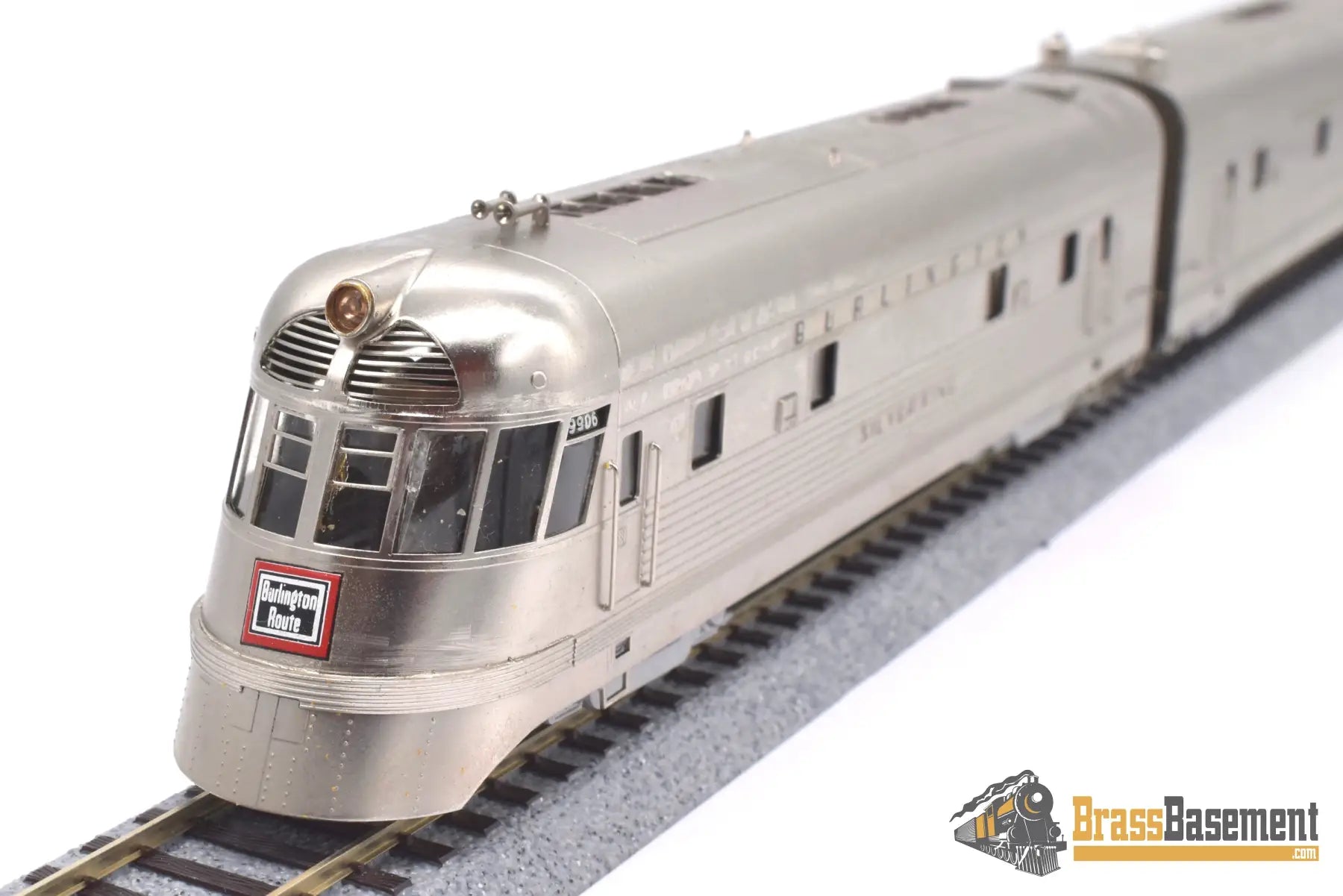 Ho Brass - Oriental Cb&Q Burlington ’Silver King’ & Queen’ A - B Set Plated Diesel