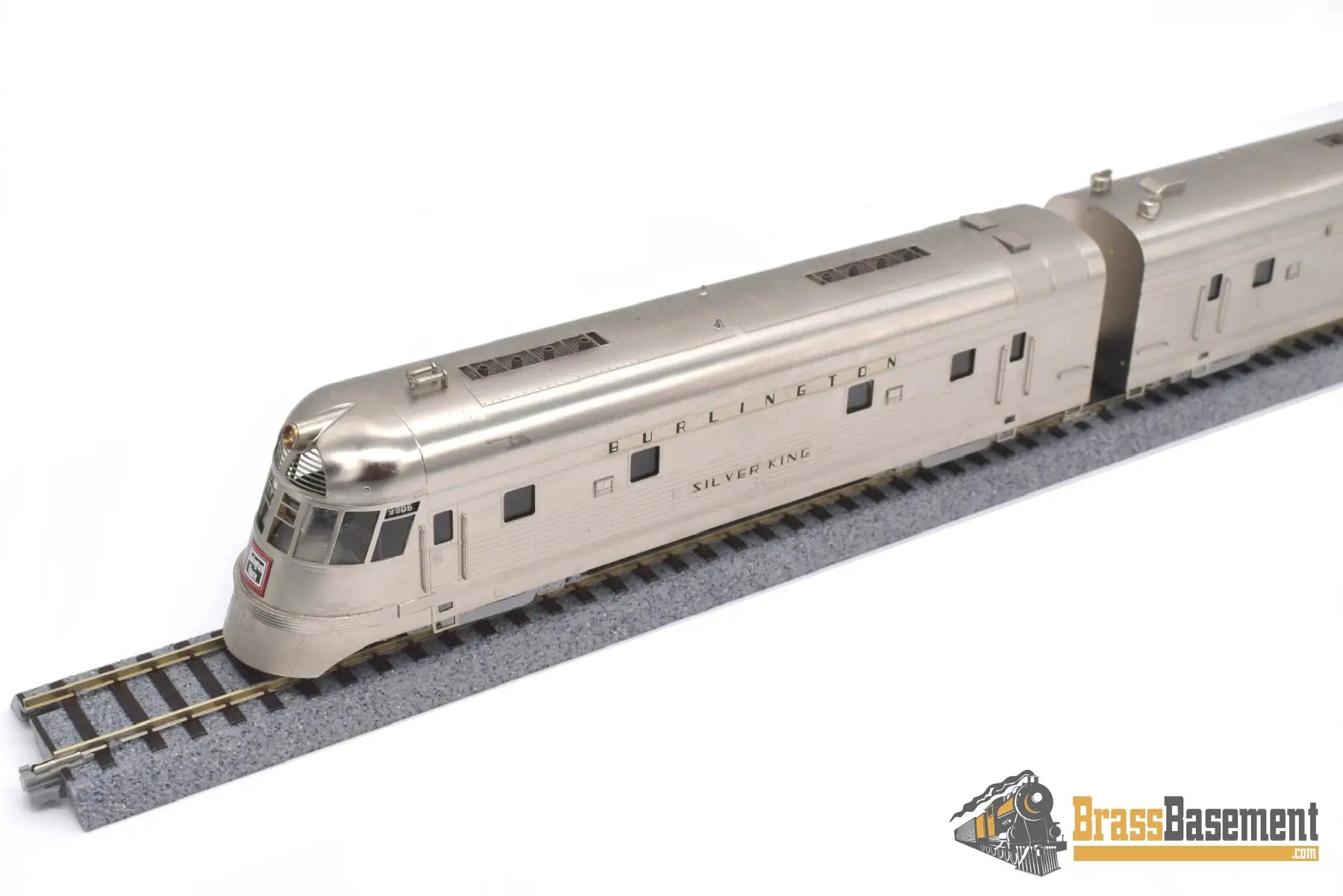 Ho Brass - Oriental Cb&Q Burlington ’Silver King’ & Queen’ A - B Set Plated Diesel