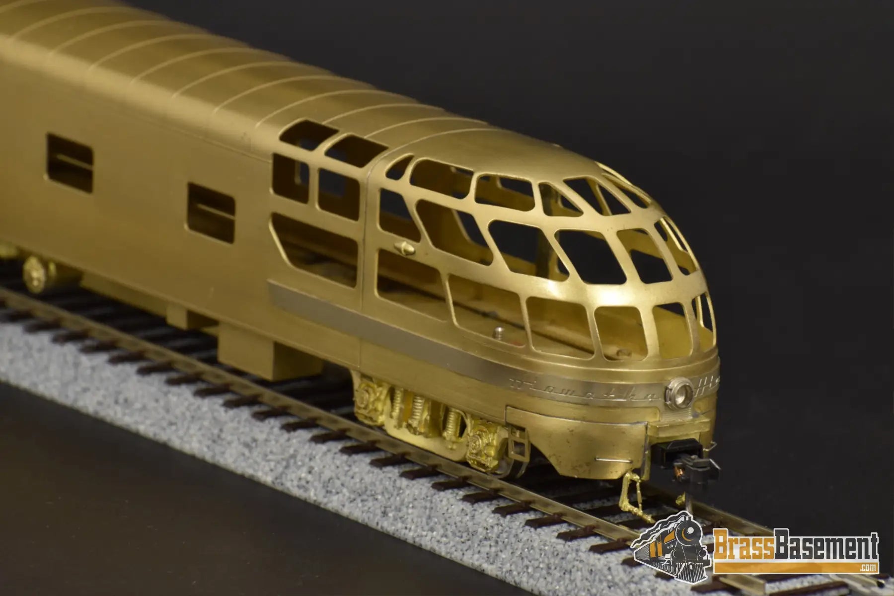 Ho Brass - Oriental Milwaukee Road Creek Sleeper Skytop Observation Car Mint Passenger