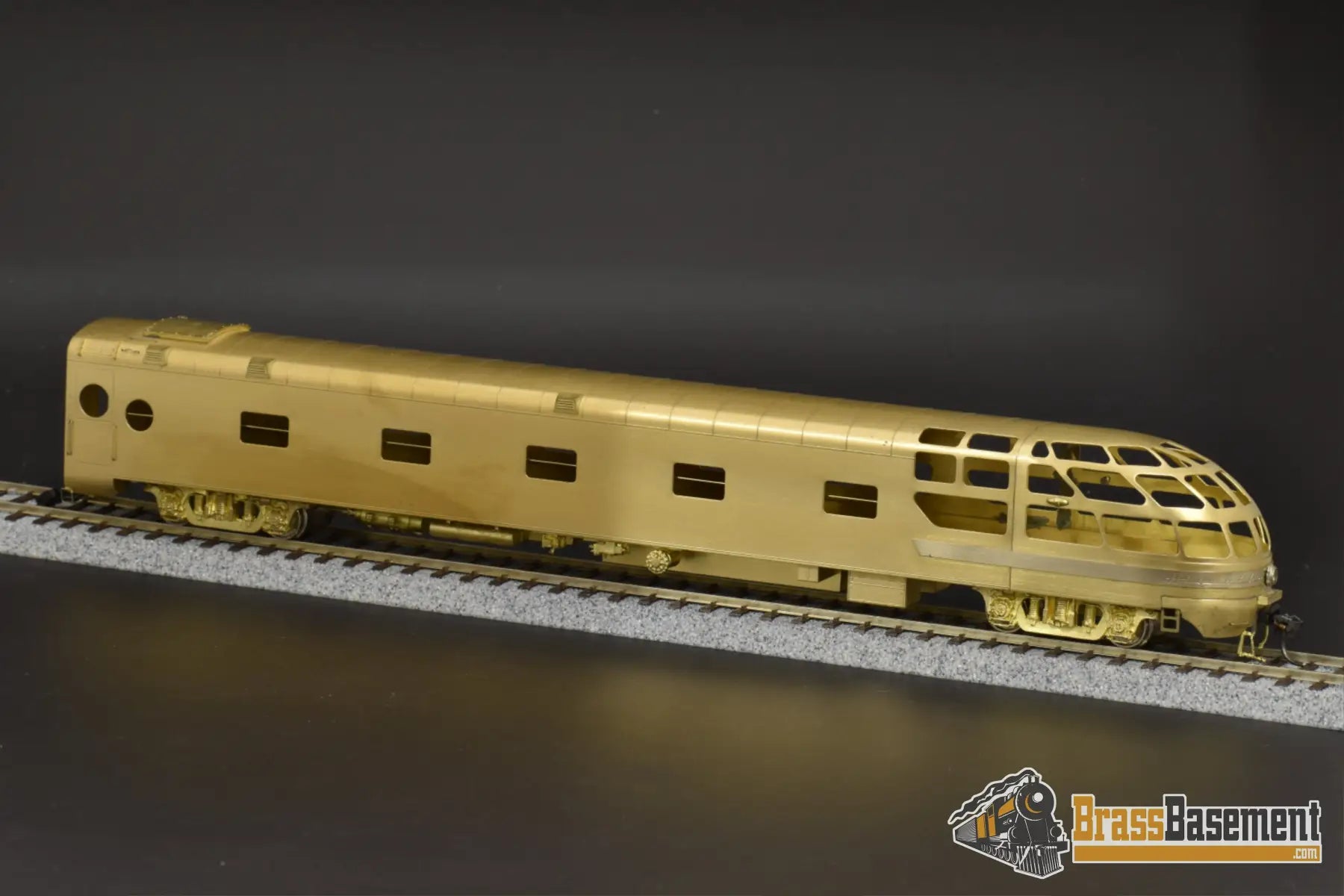 Ho Brass - Oriental Milwaukee Road Creek Sleeper Skytop Observation Car Mint Passenger