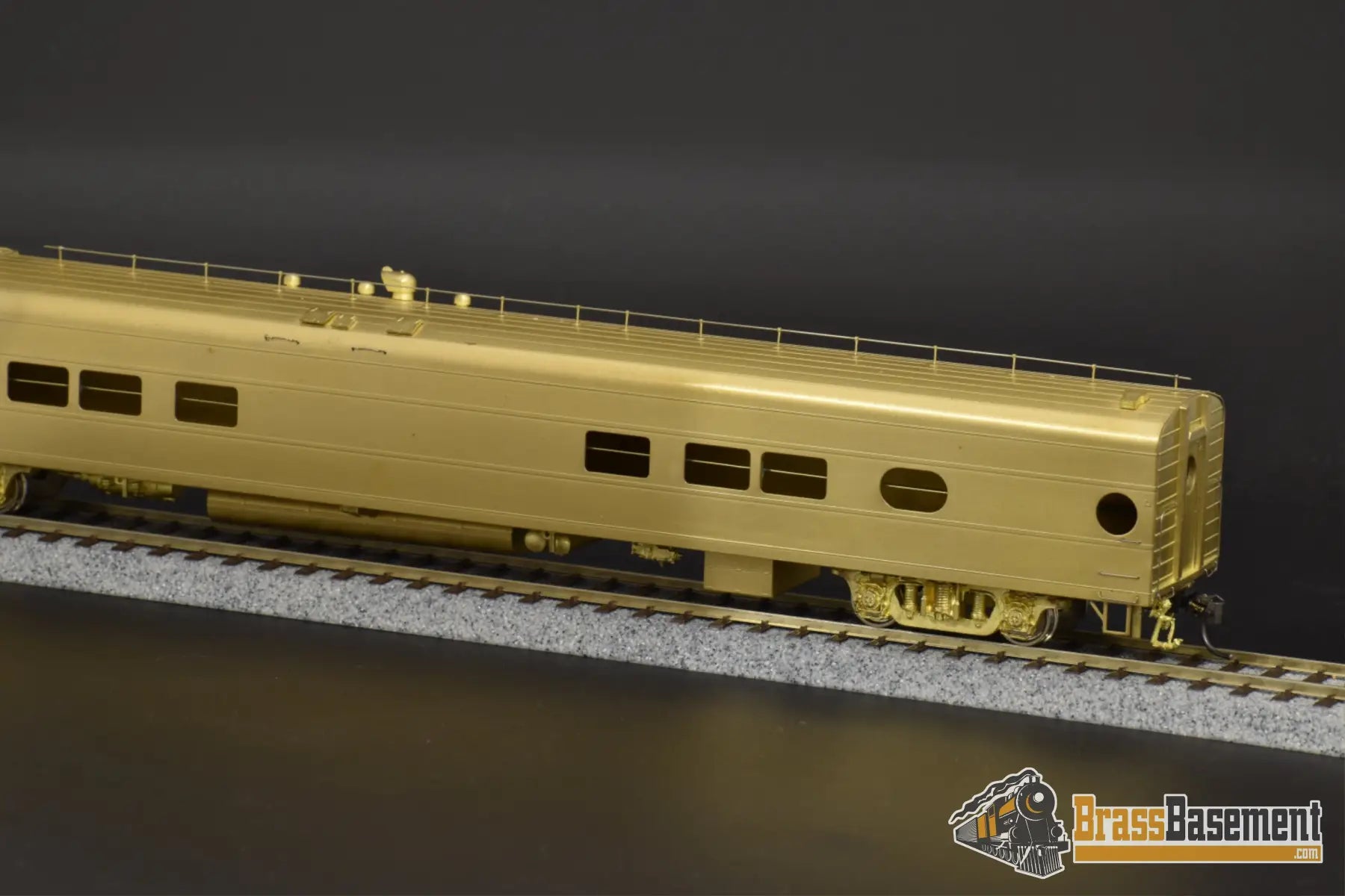 Ho Brass - Oriental Milwaukee Road Olympian Hiawatha #162 Tap Lounge Mint Passenger