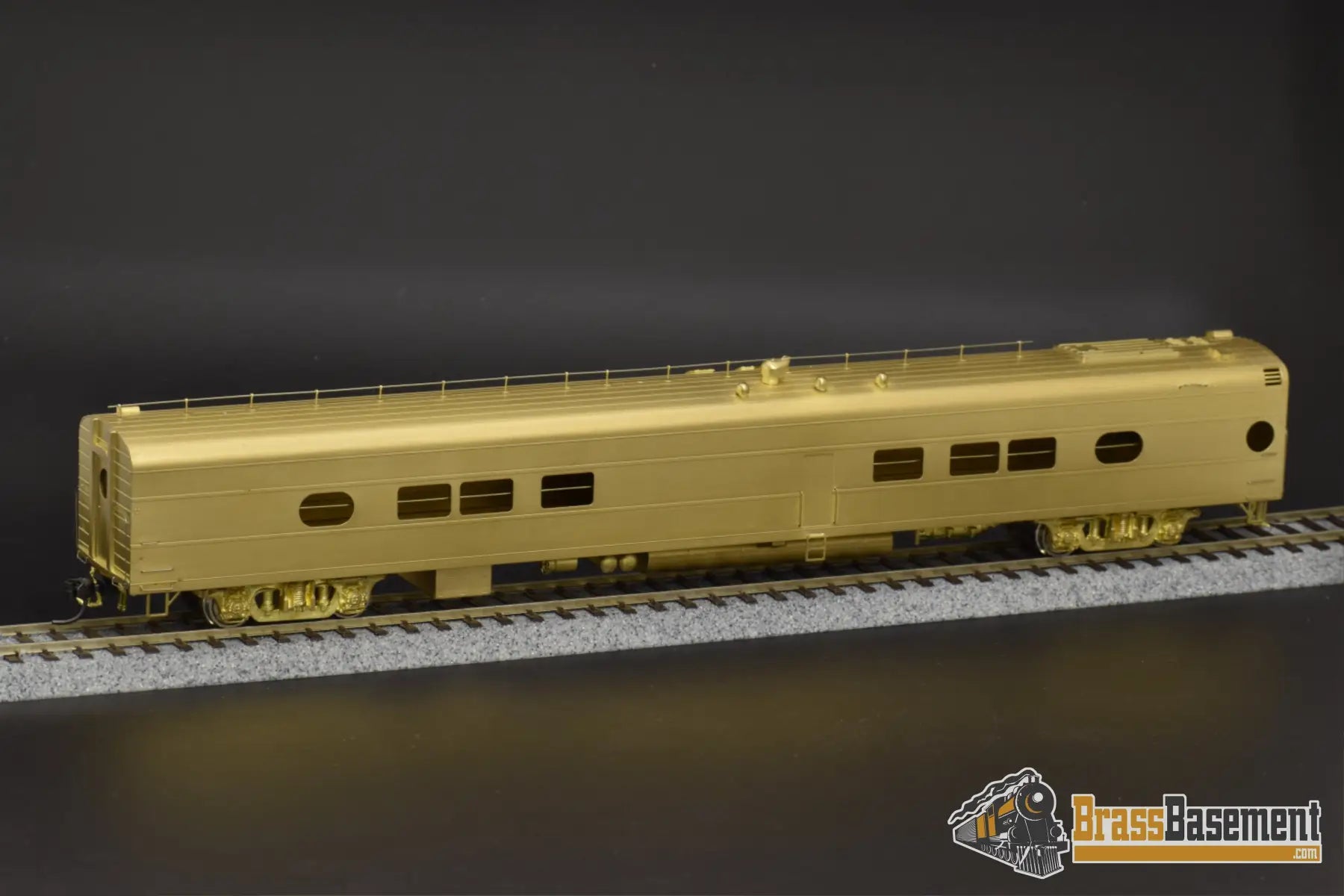 Ho Brass - Oriental Milwaukee Road Olympian Hiawatha #162 Tap Lounge Mint Passenger