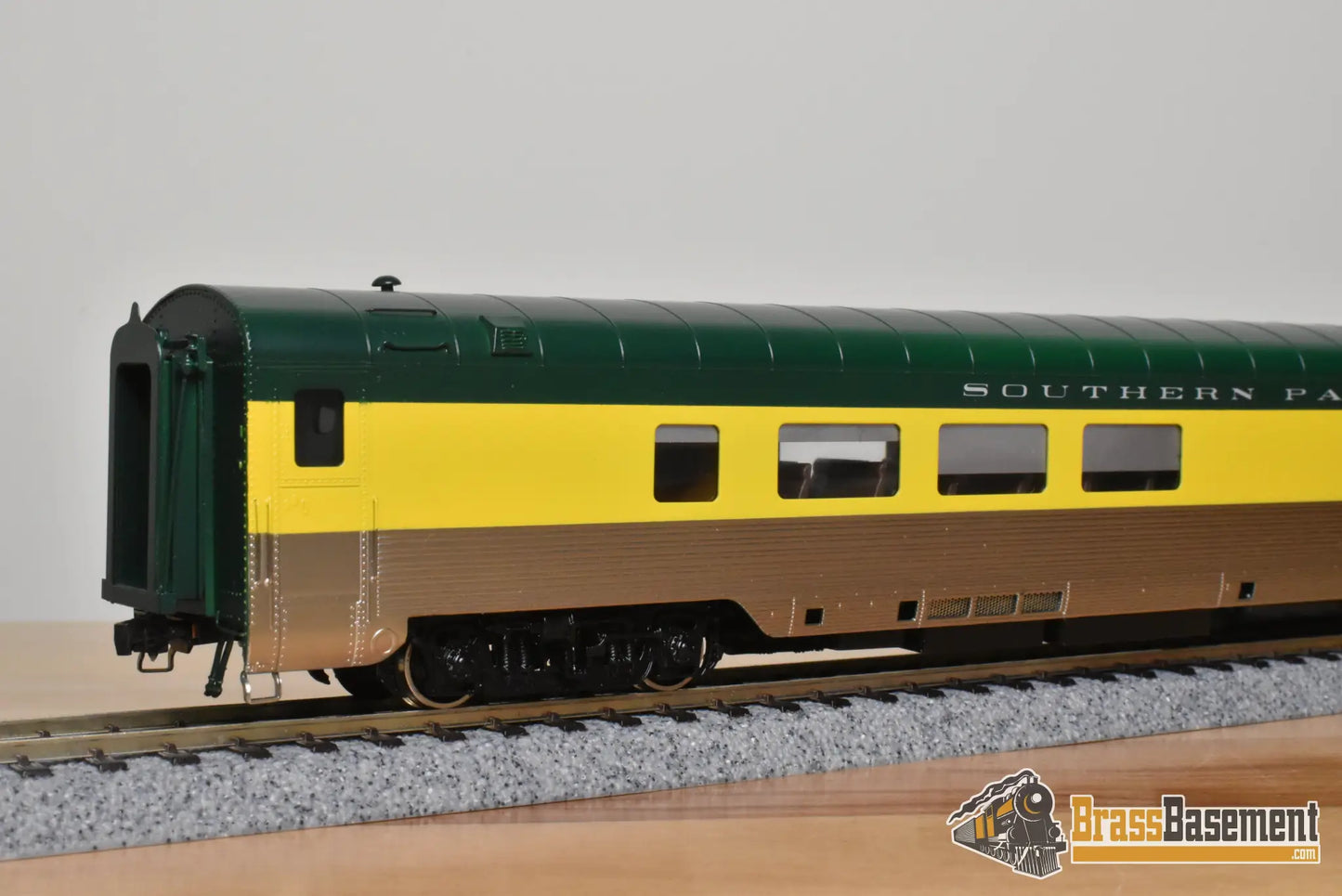 HO Brass - Palace Car Co. Southern Pacific SP #2218 C&NW Paint Chair Car - Boyd Reyes P/P - Passenger