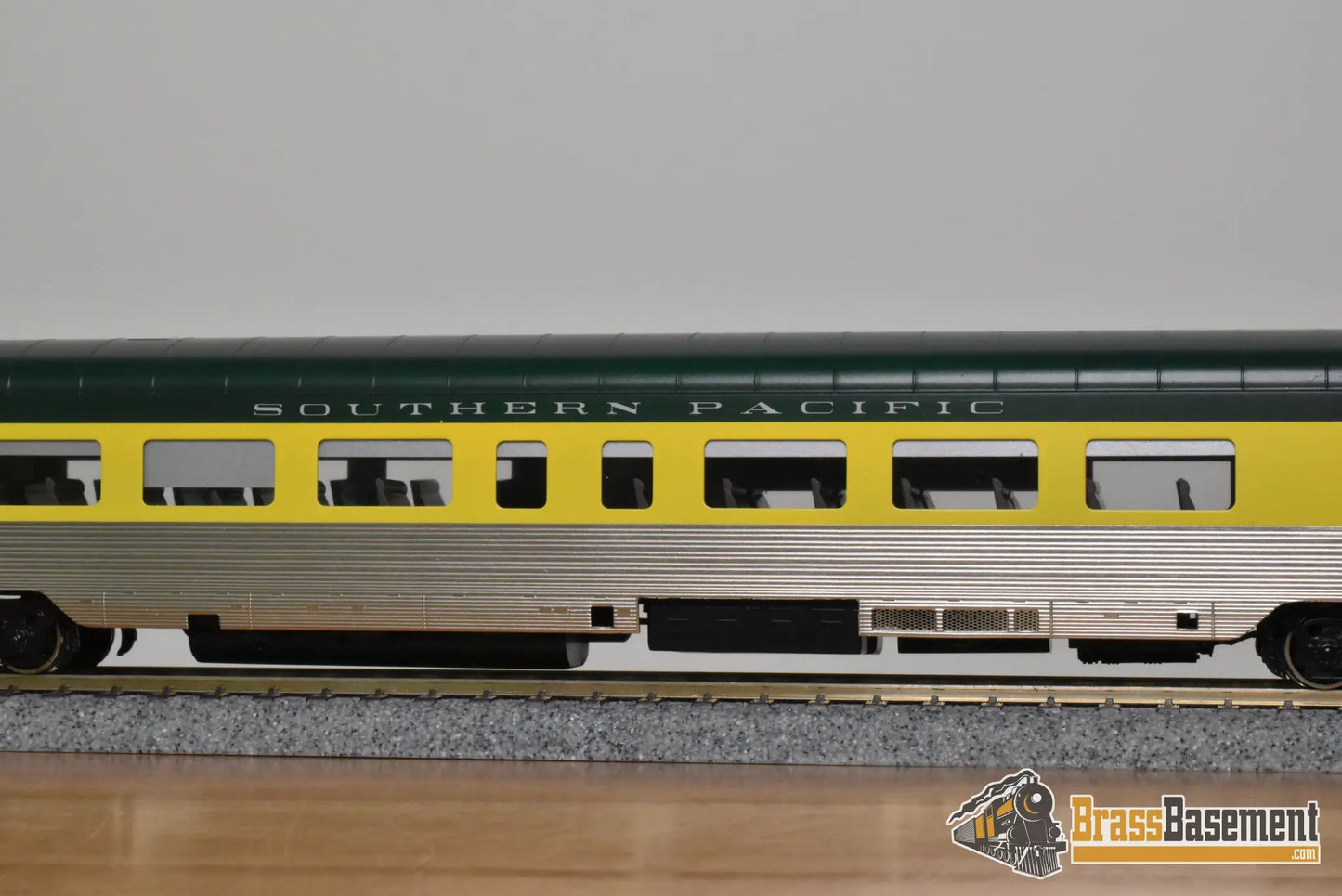 HO Brass - Palace Car Co. Southern Pacific SP #2218 C&NW Paint Chair Car - Boyd Reyes P/P - Passenger